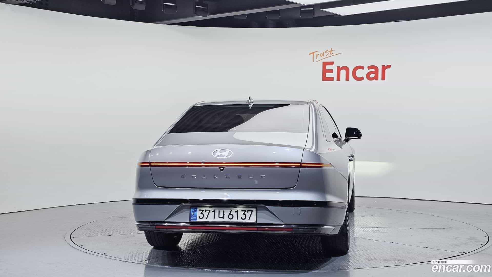 Grandeur Hyundai 2023.3-OUTER-004