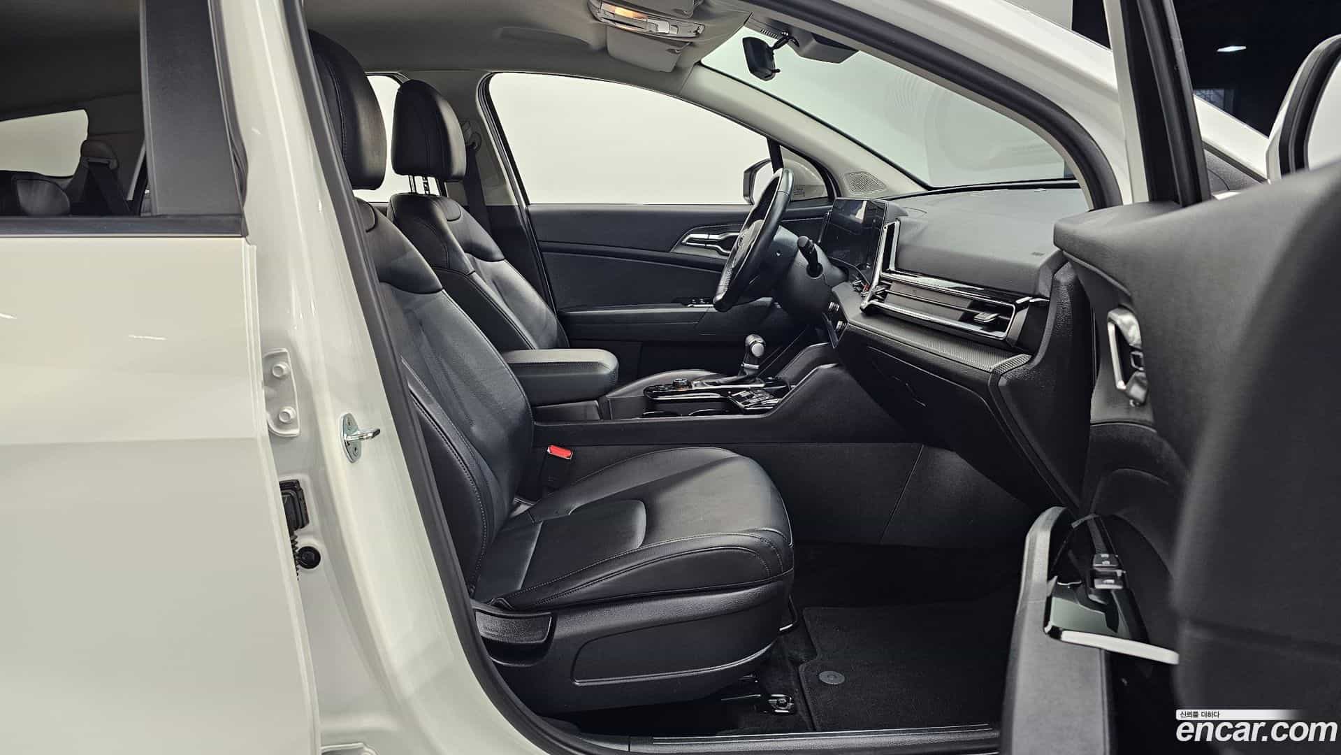 Sportage Kia 2022.4-INNER-010