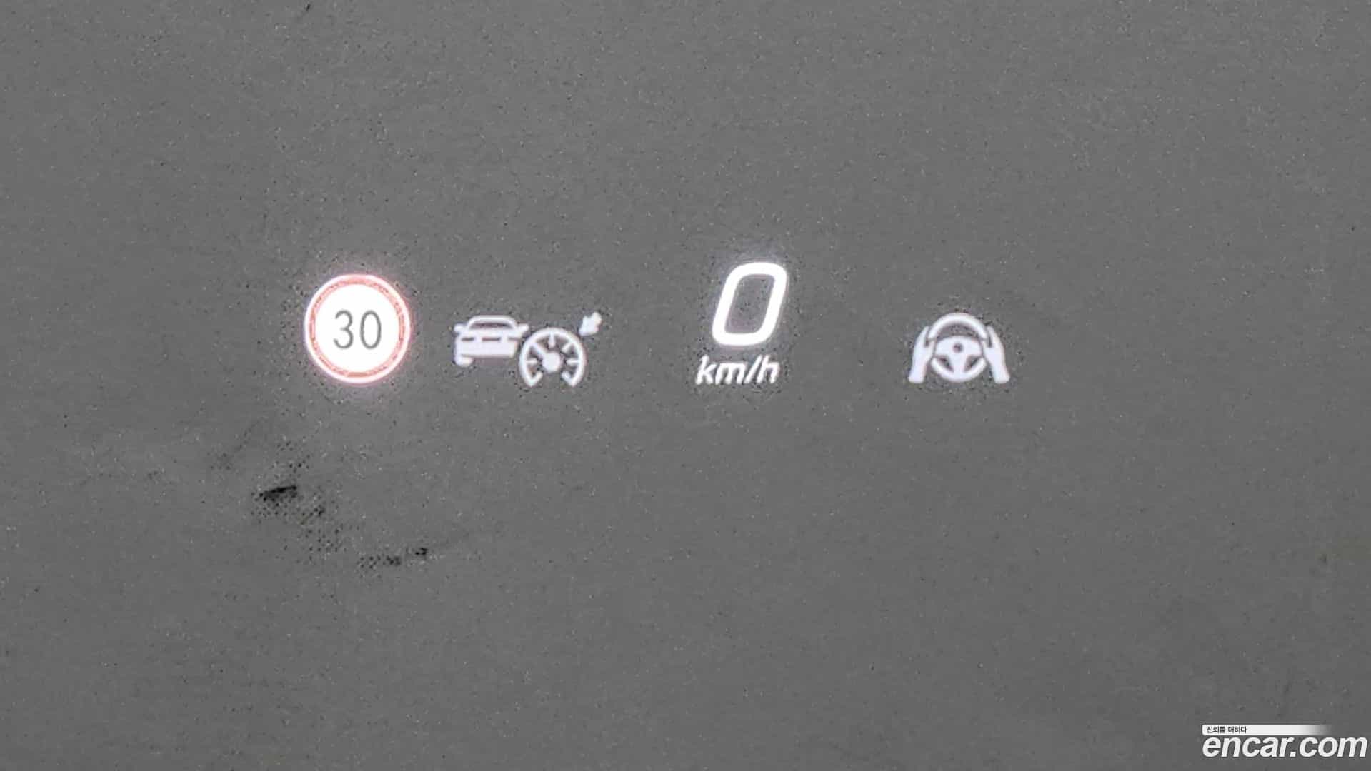 C-Class Mercedes-Benz 2022.2-OPTION-021