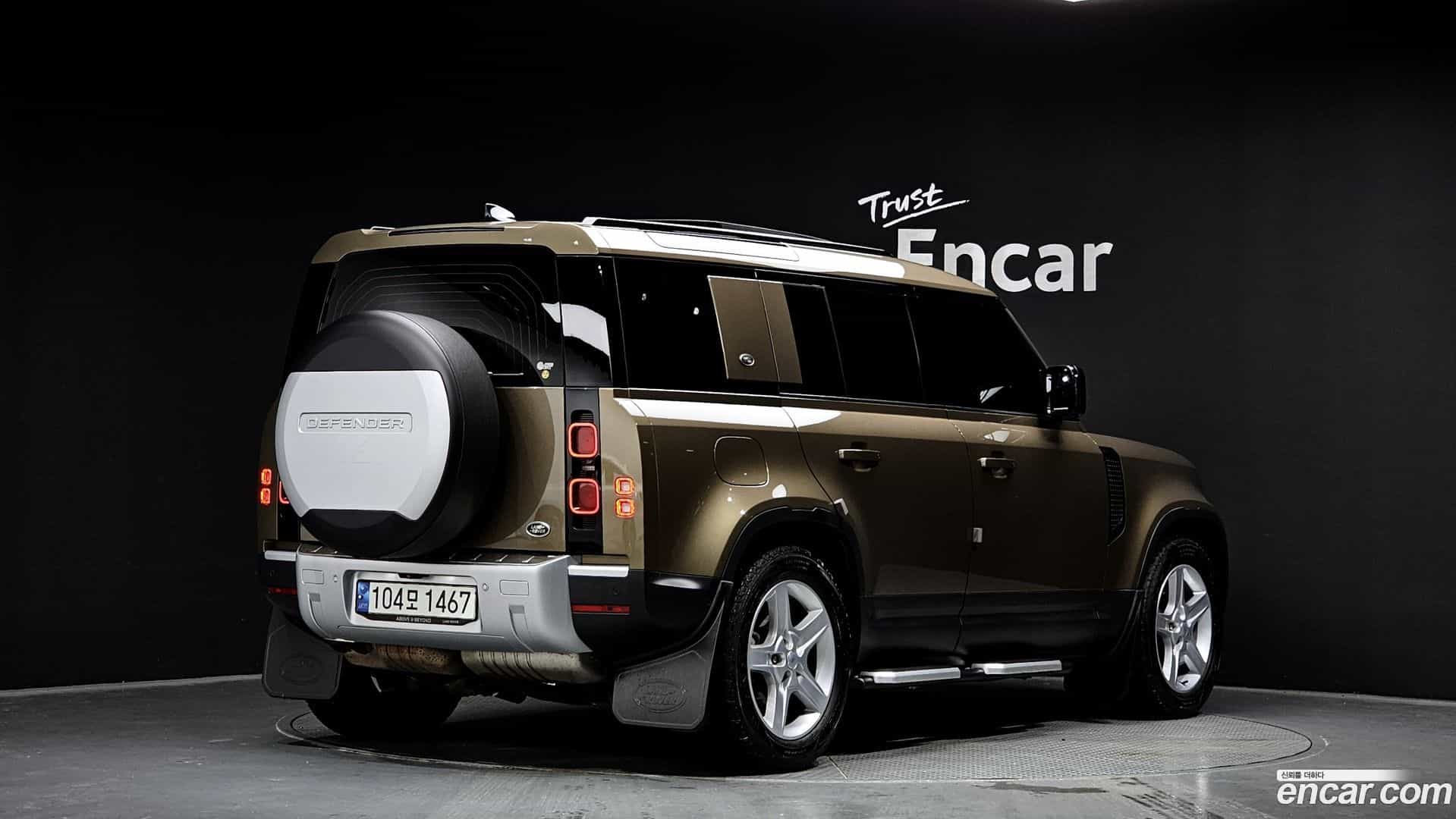 Defender Land Rover 2021.6-OUTER-002
