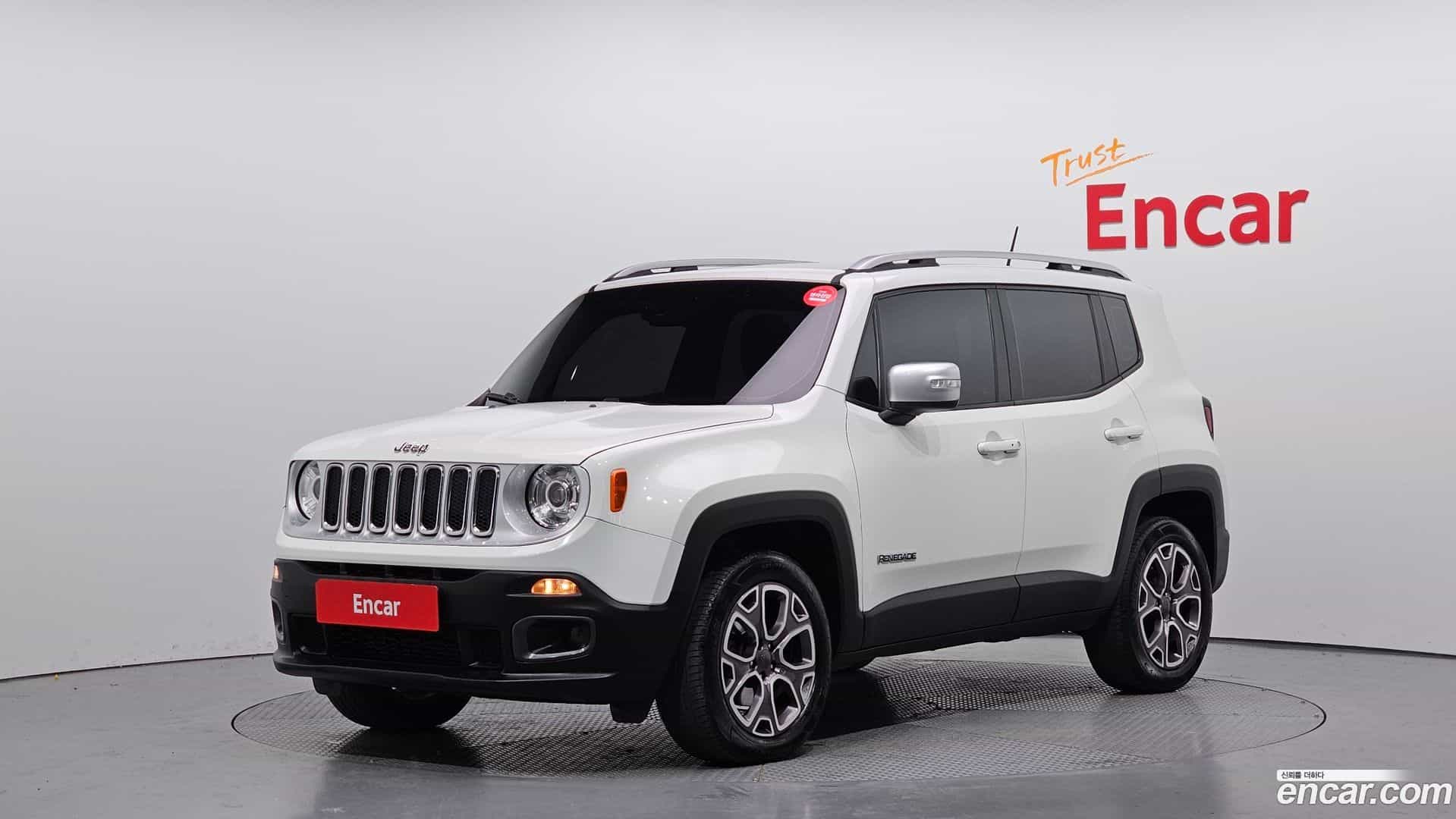 Renegade Jeep 2017.11-OUTER-001