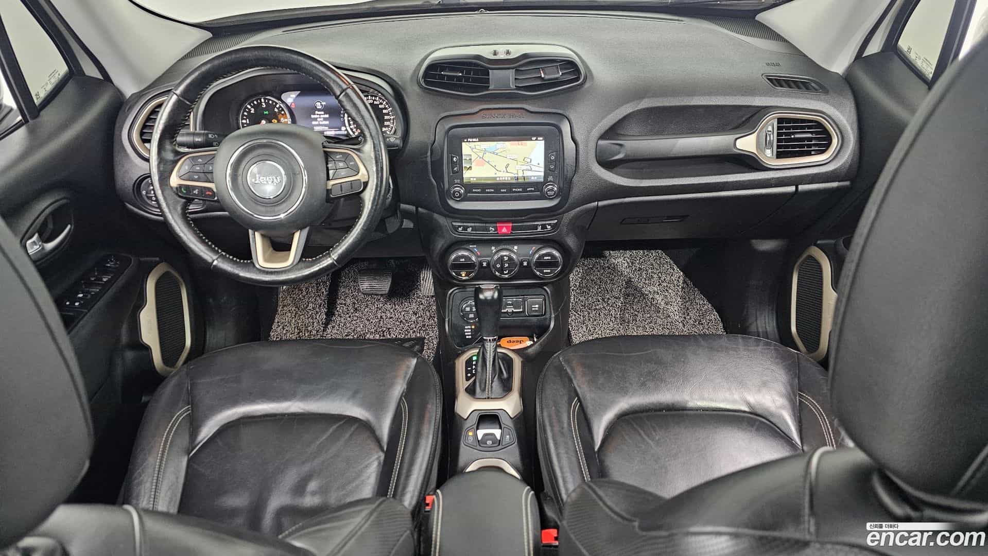Renegade Jeep 2017.11-INNER-007