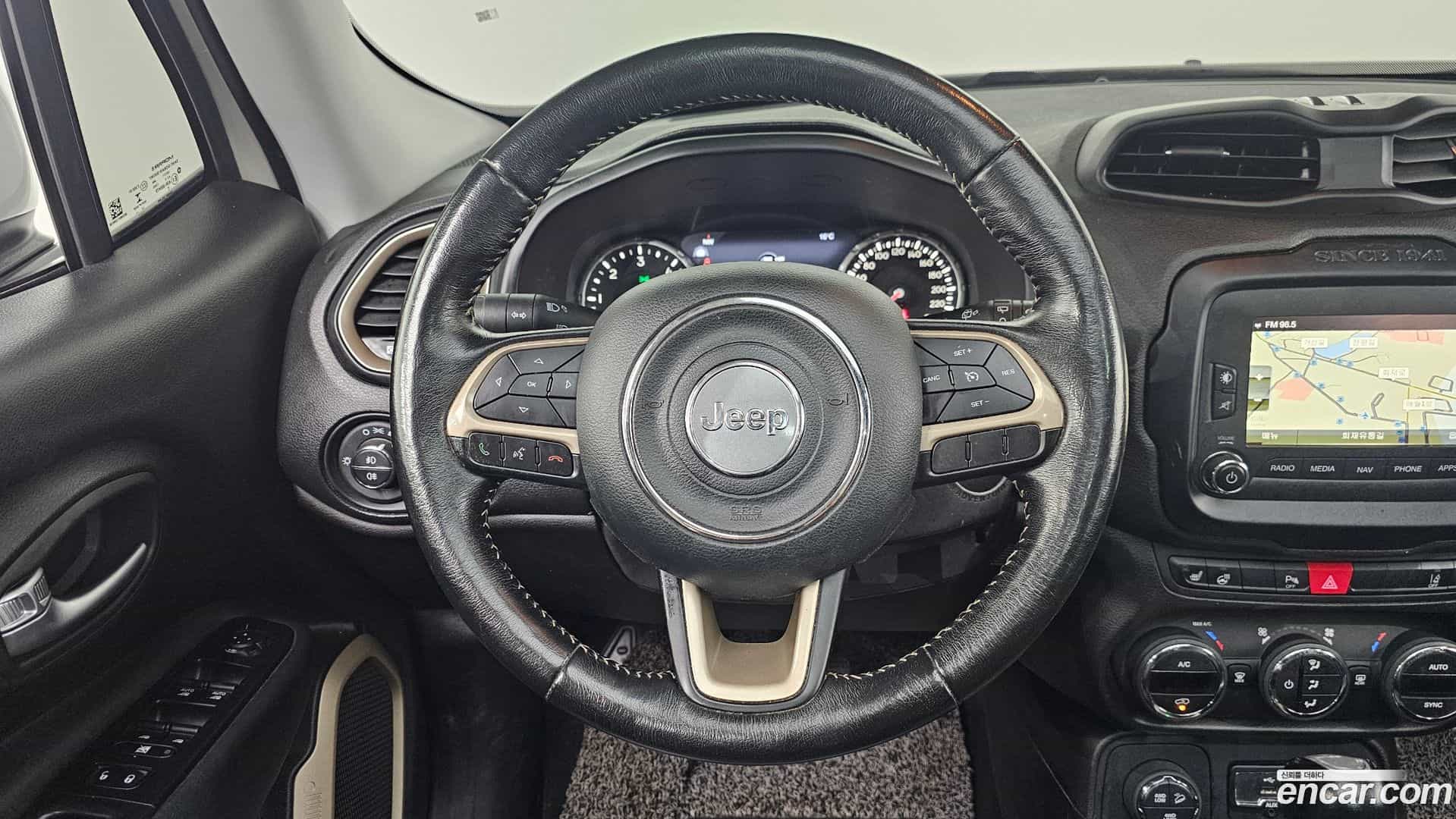 Renegade Jeep 2017.11-OPTION-017