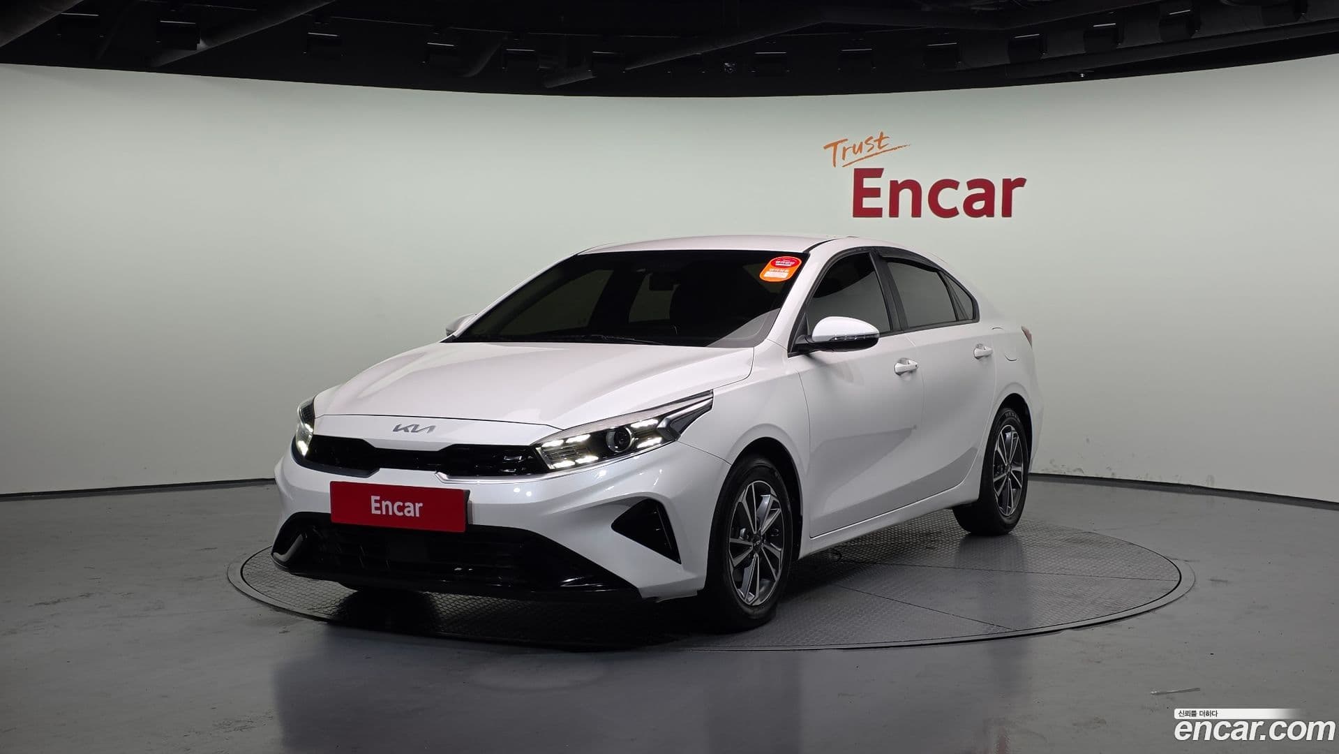 Main__Slider__Photo:K3 Kia 2021.10-0