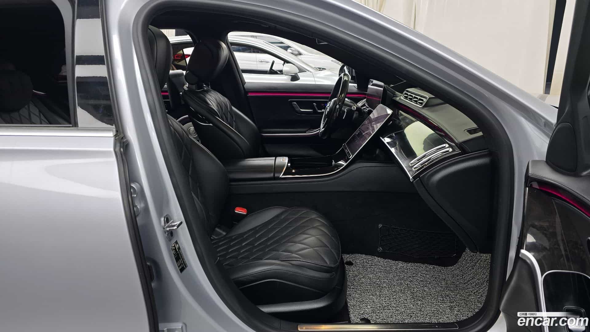 S-Class Mercedes-Benz 2022.1-OPTION-015