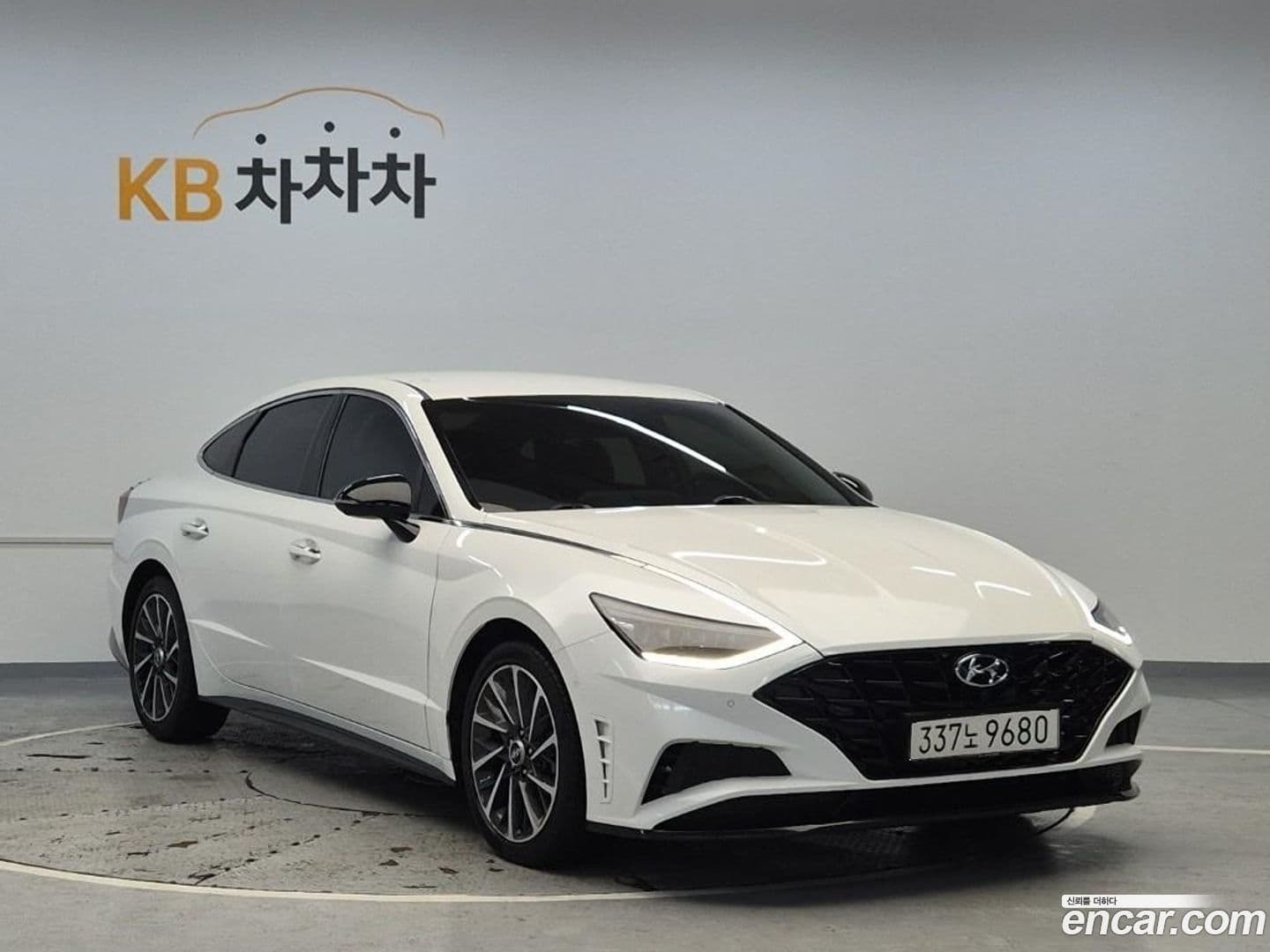Main__Slider__Photo:Sonata Hyundai 2022.1-0