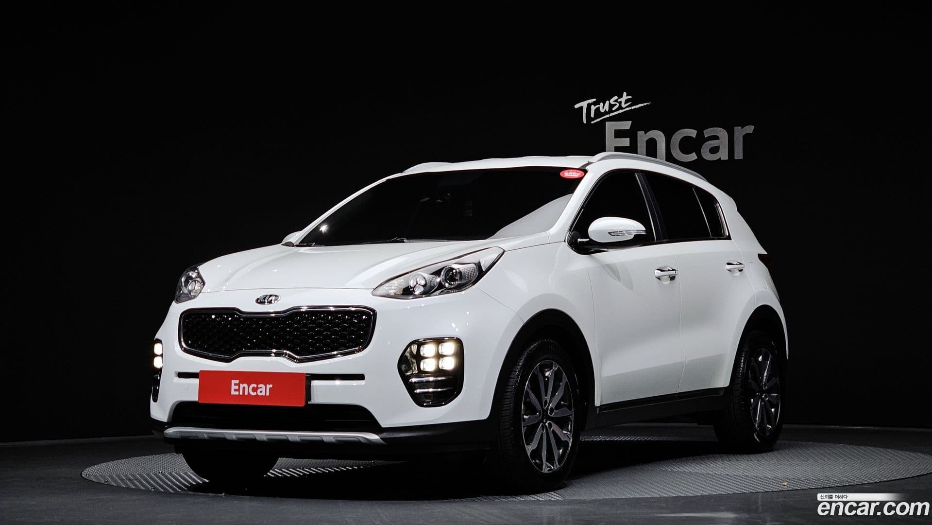 Main__Slider__Photo:Sportage Kia 2016.3-0