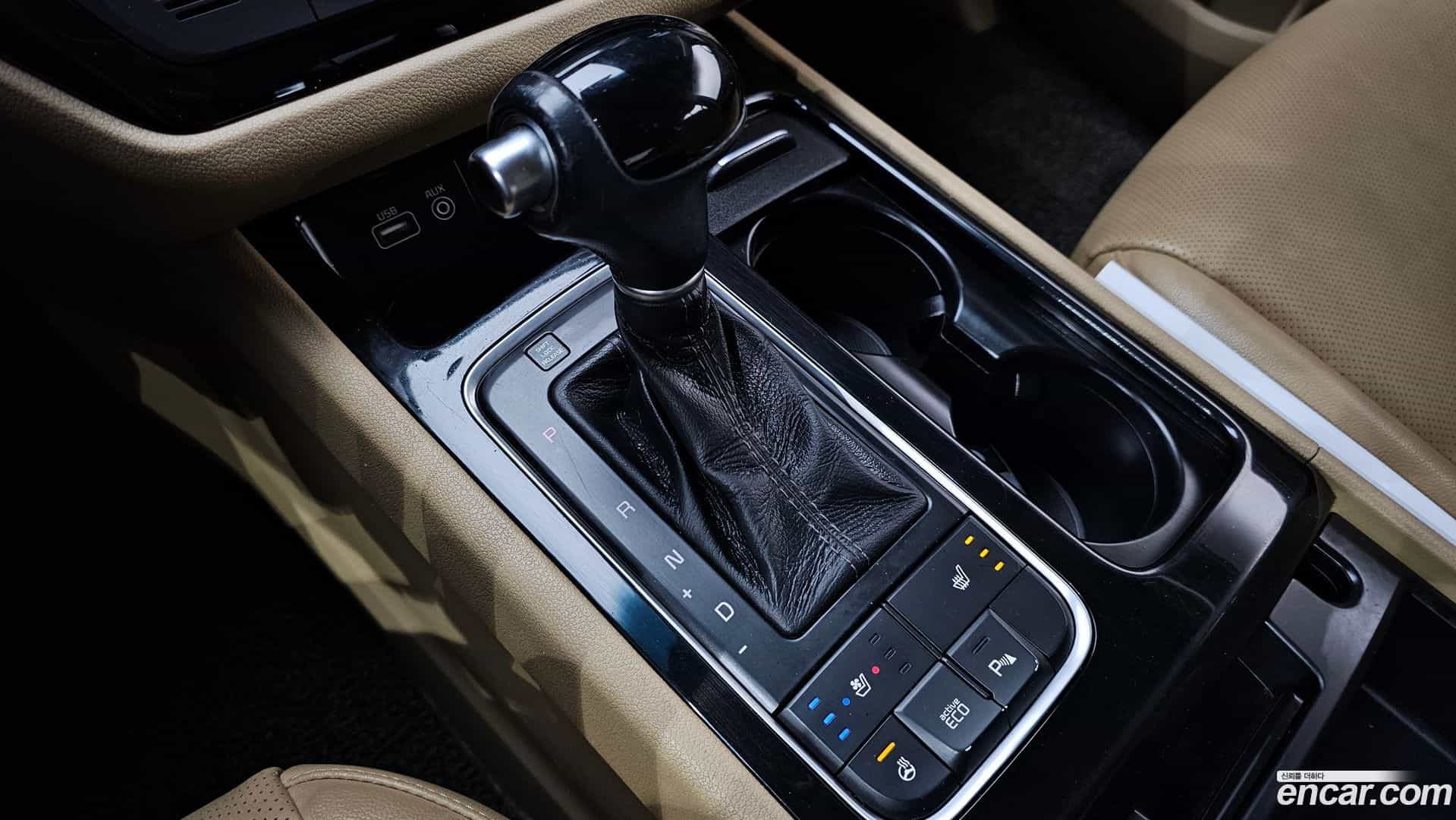 Canival Kia 2015.1-INNER-009