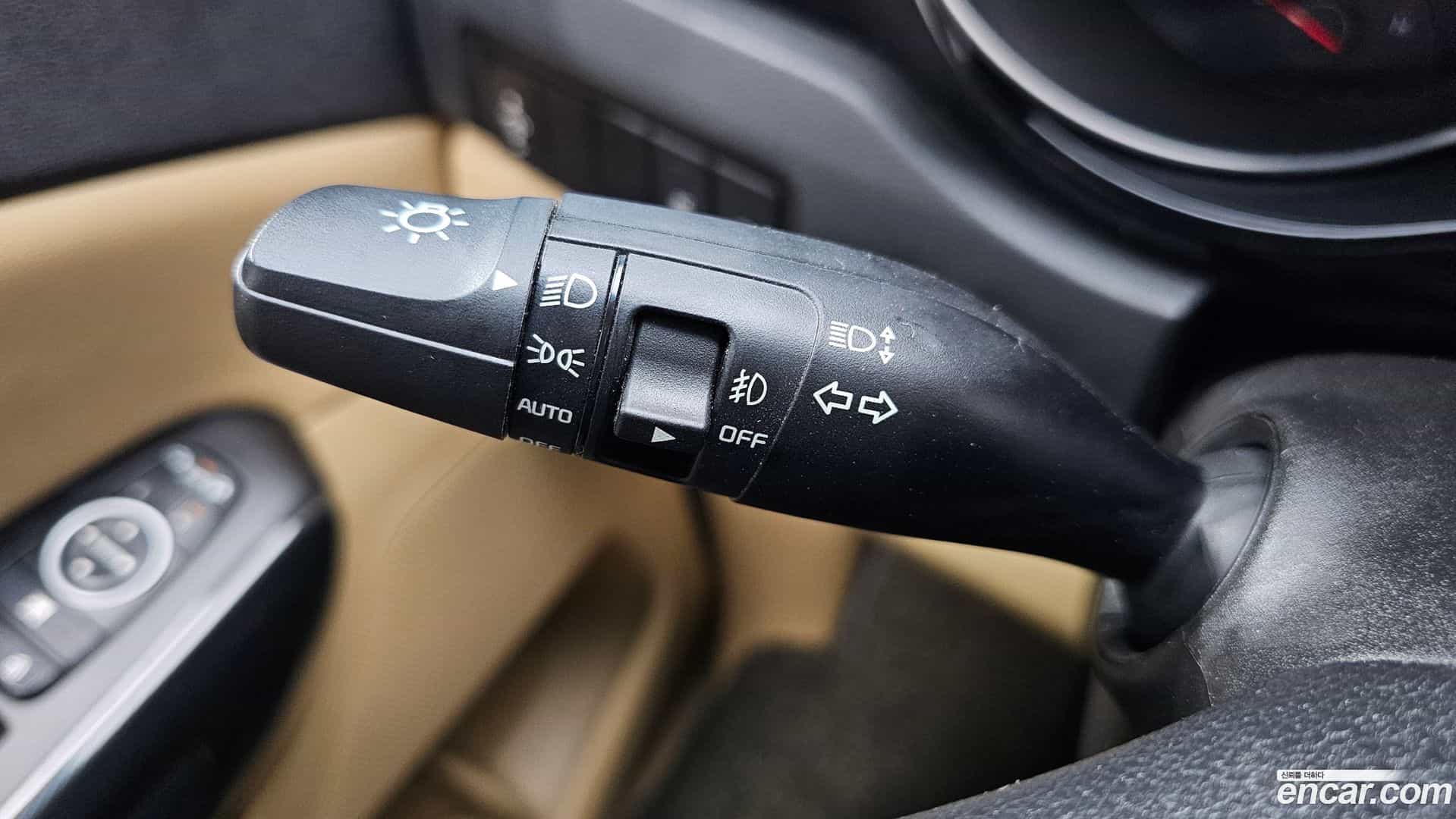 Canival Kia 2015.1-OPTION-021