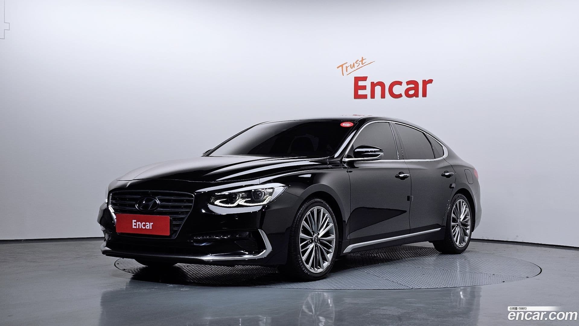 Main__Slider__Photo:Grandeur Hyundai 2019.5-0