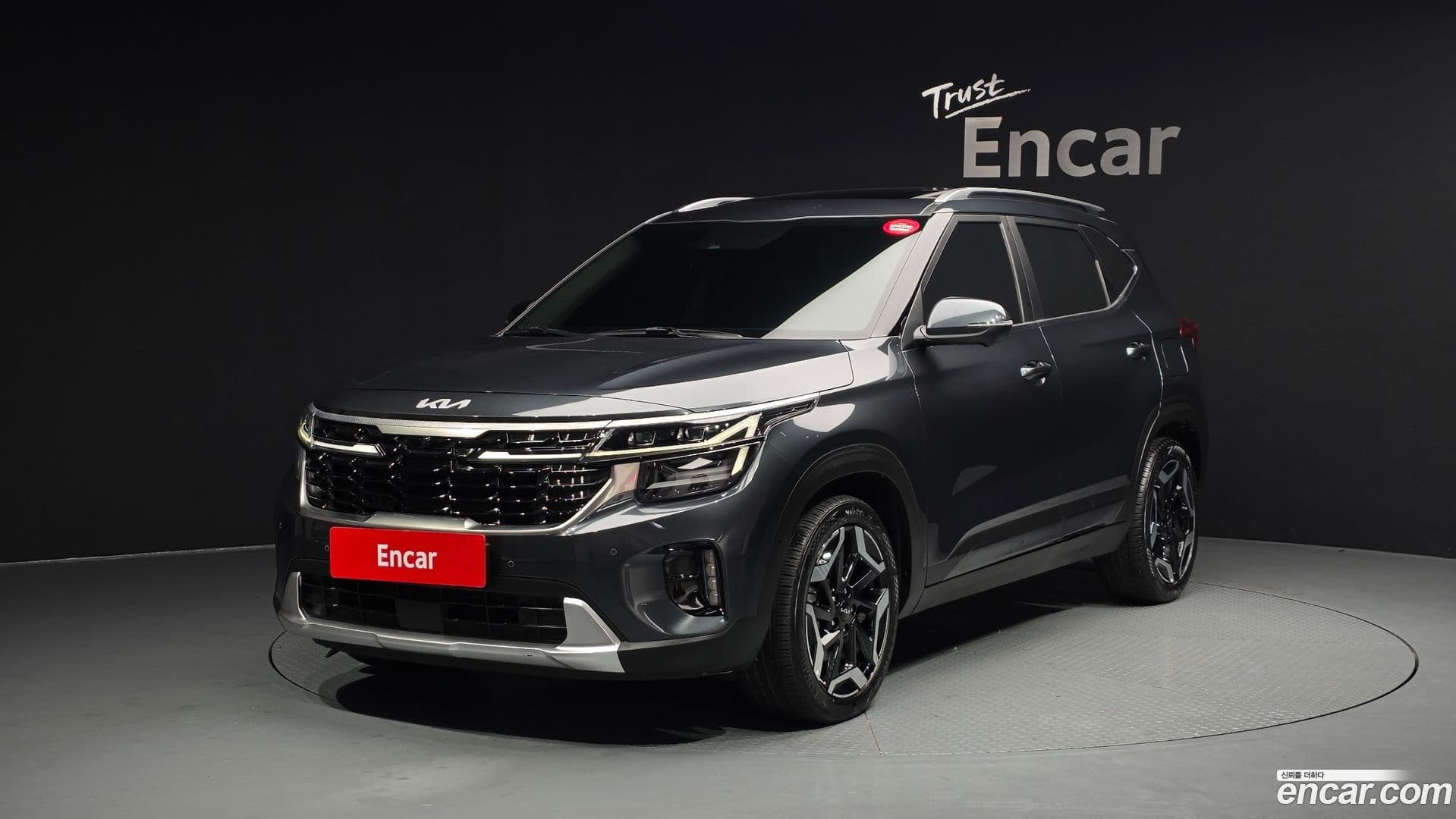 Main__Slider__Photo:Seltos Kia 2023.8-0