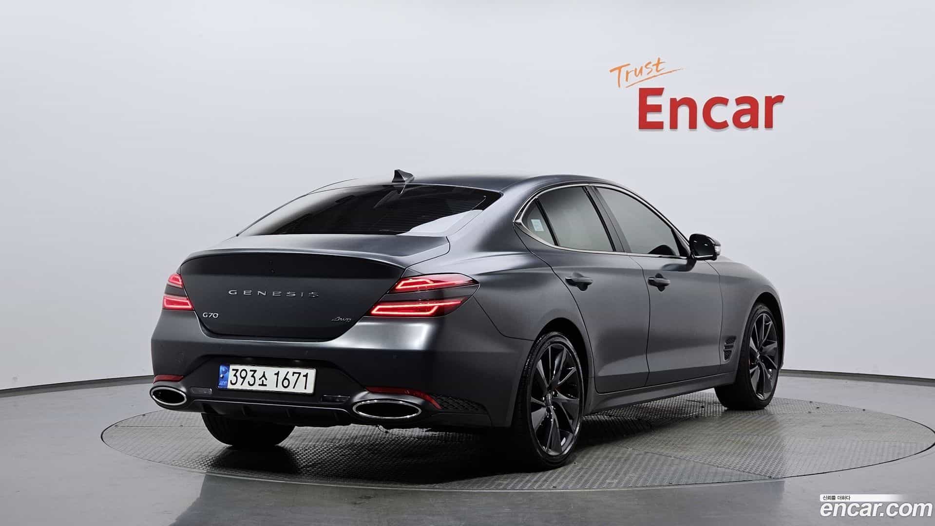 G70 Genesis 2021.0-OUTER-002