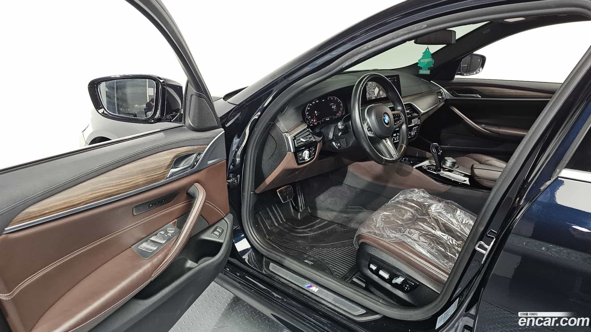 5-Series BMW 2020.3-INNER-010