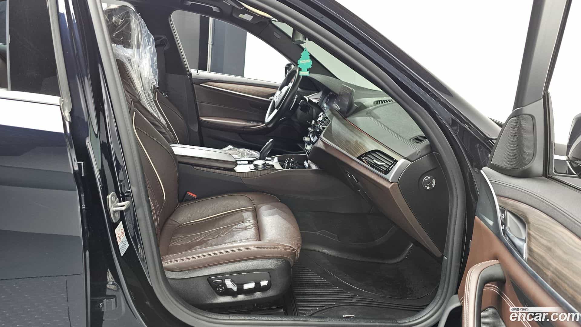 5-Series BMW 2020.3-OPTION-015