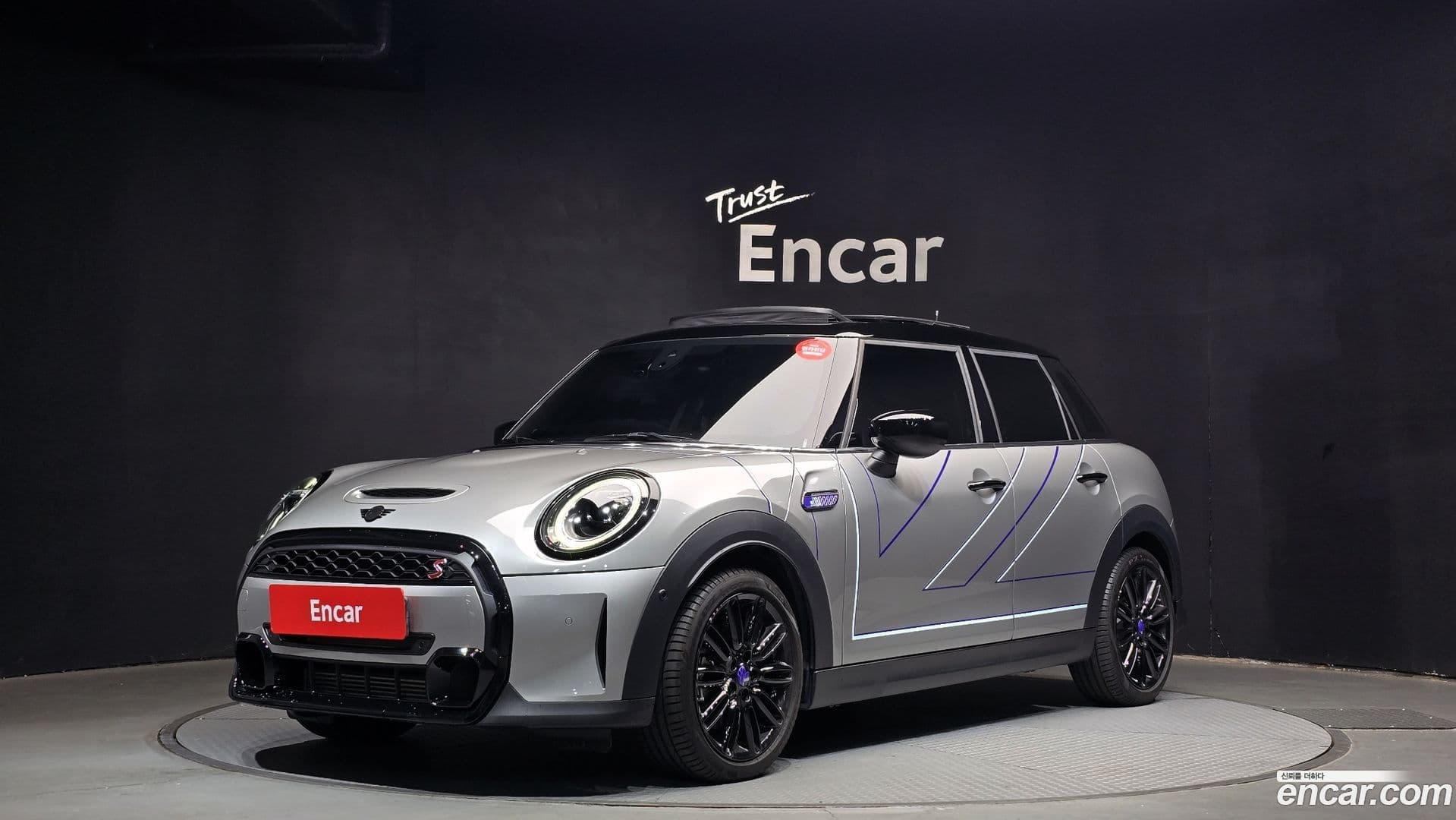Main__Slider__Photo:Cooper Mini 2024.1-0