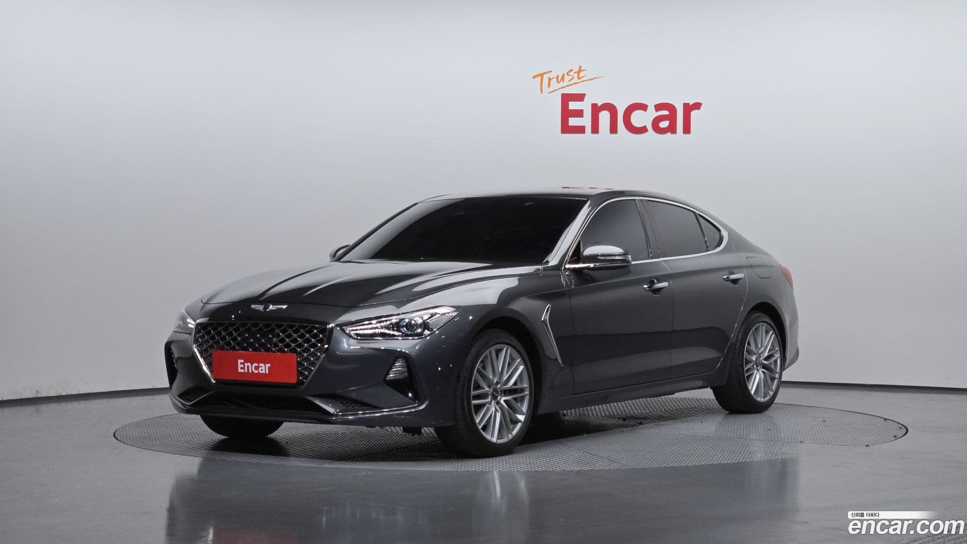 Main__Slider__Photo:G70 Genesis 2019.8-0