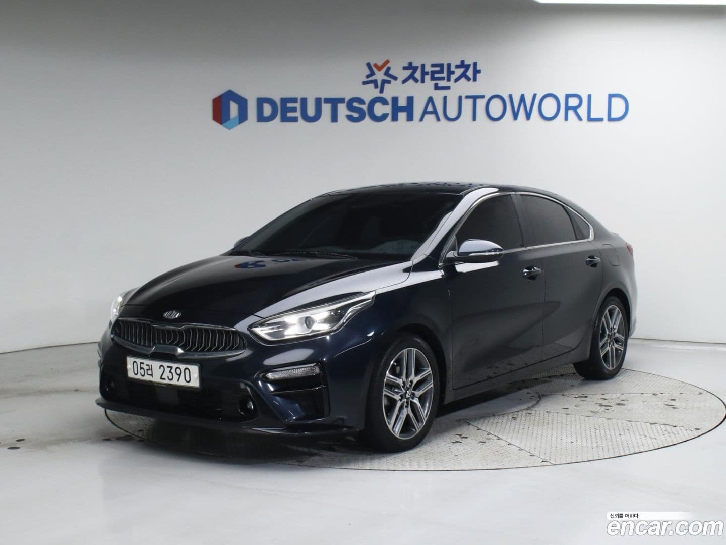 Main__Slider__Photo:K3 Kia 2018.10-0