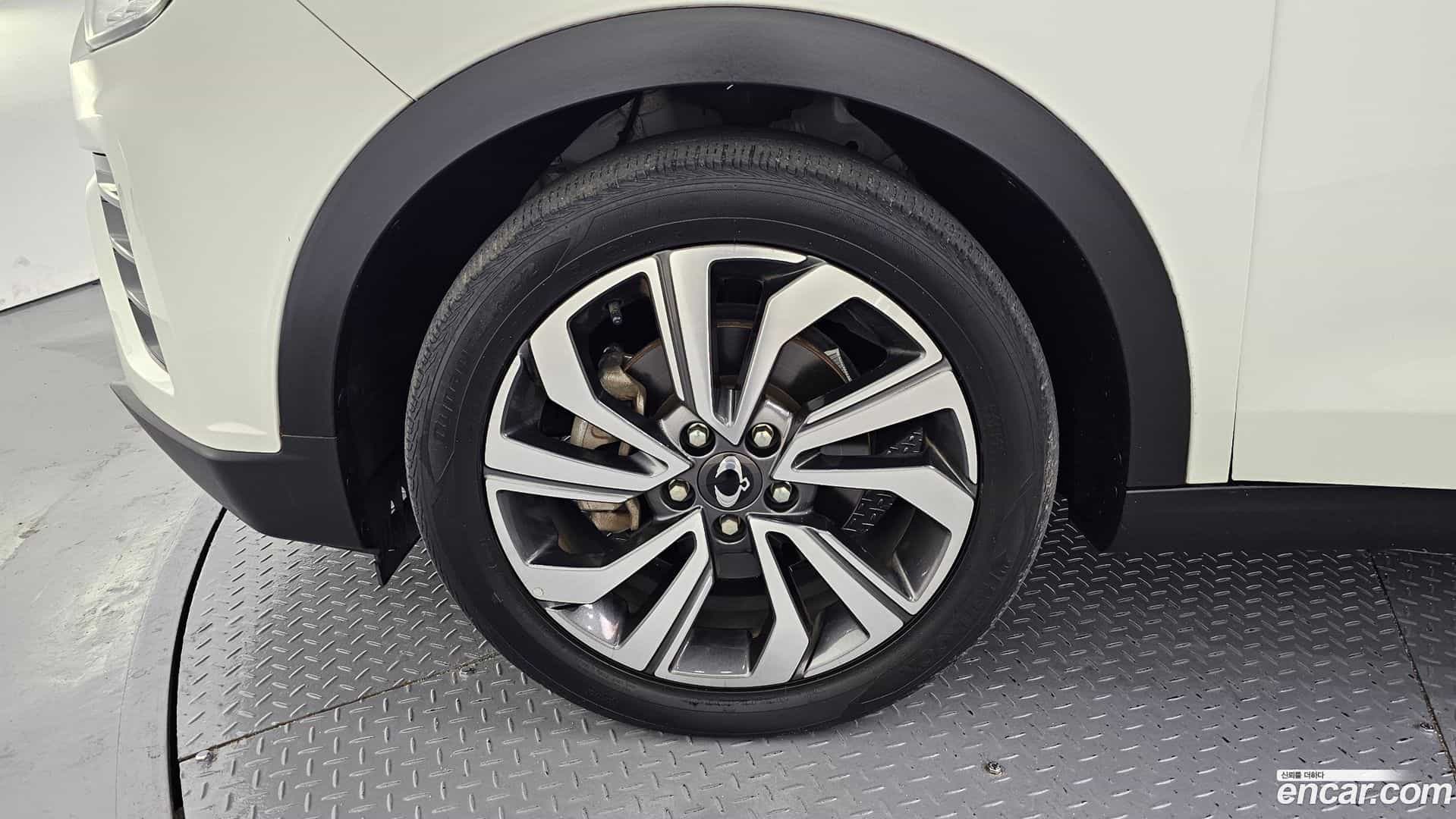 TIBOLI KG Mobility 2019.11-OUTER-005