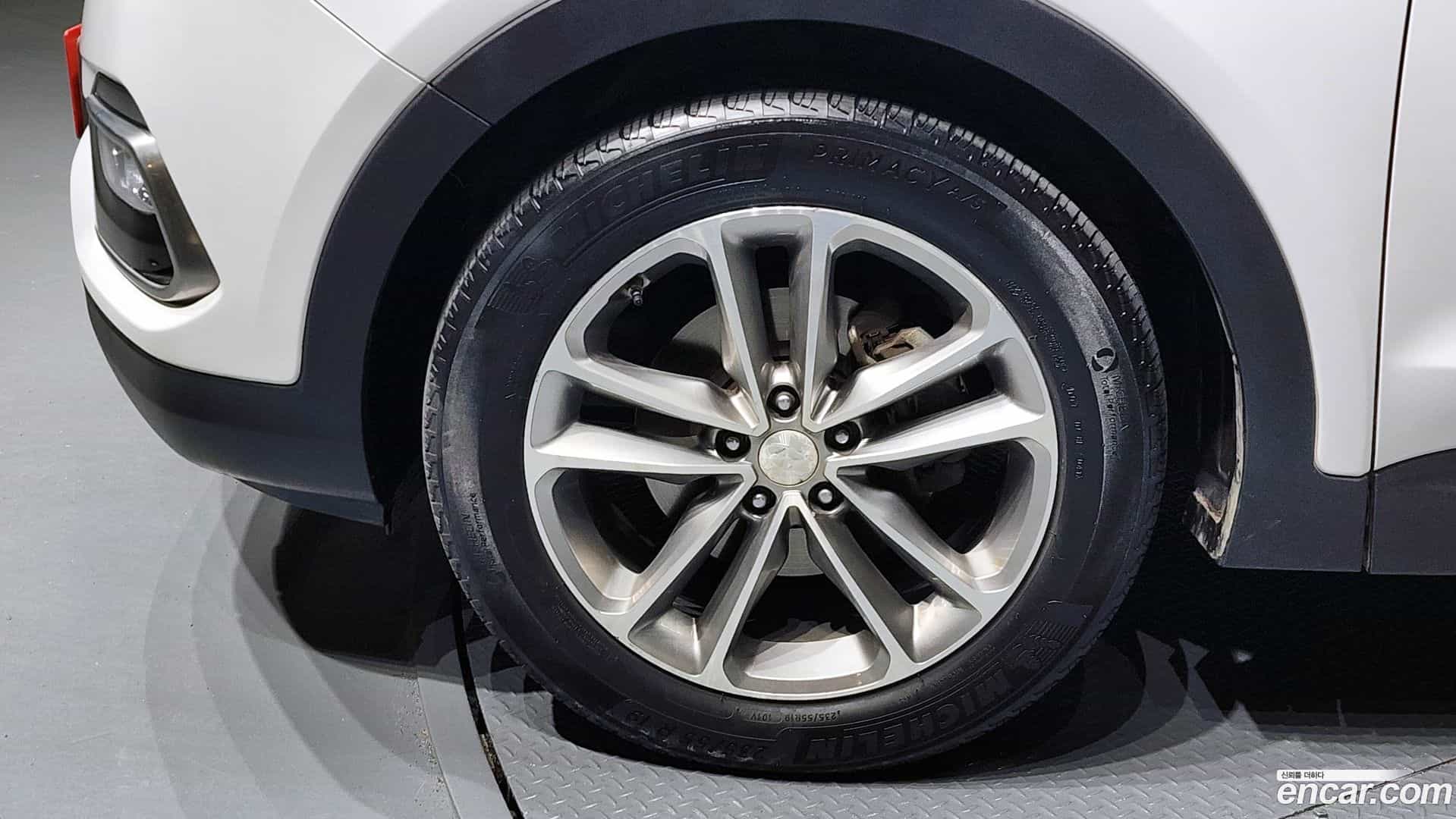 Santafe Hyundai 2015.7-OUTER-005