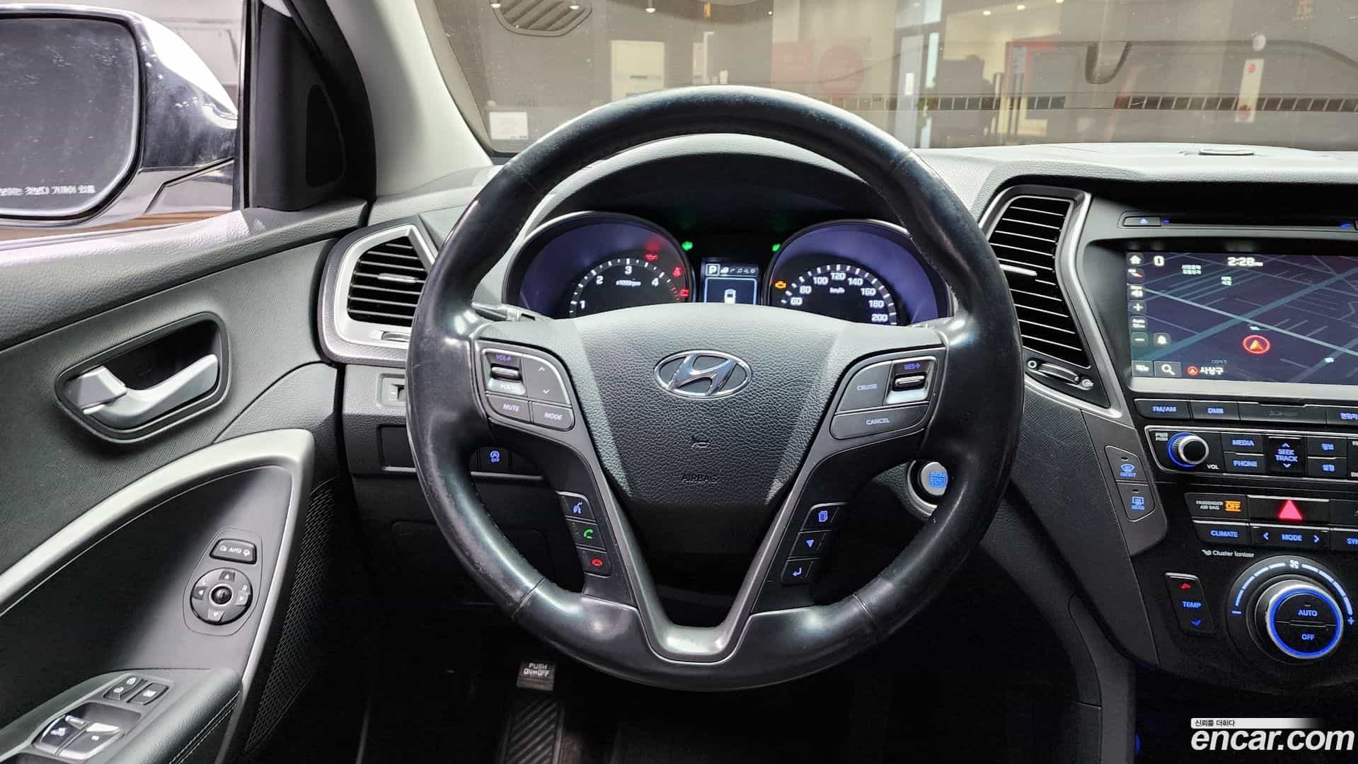 Santafe Hyundai 2015.7-OPTION-018