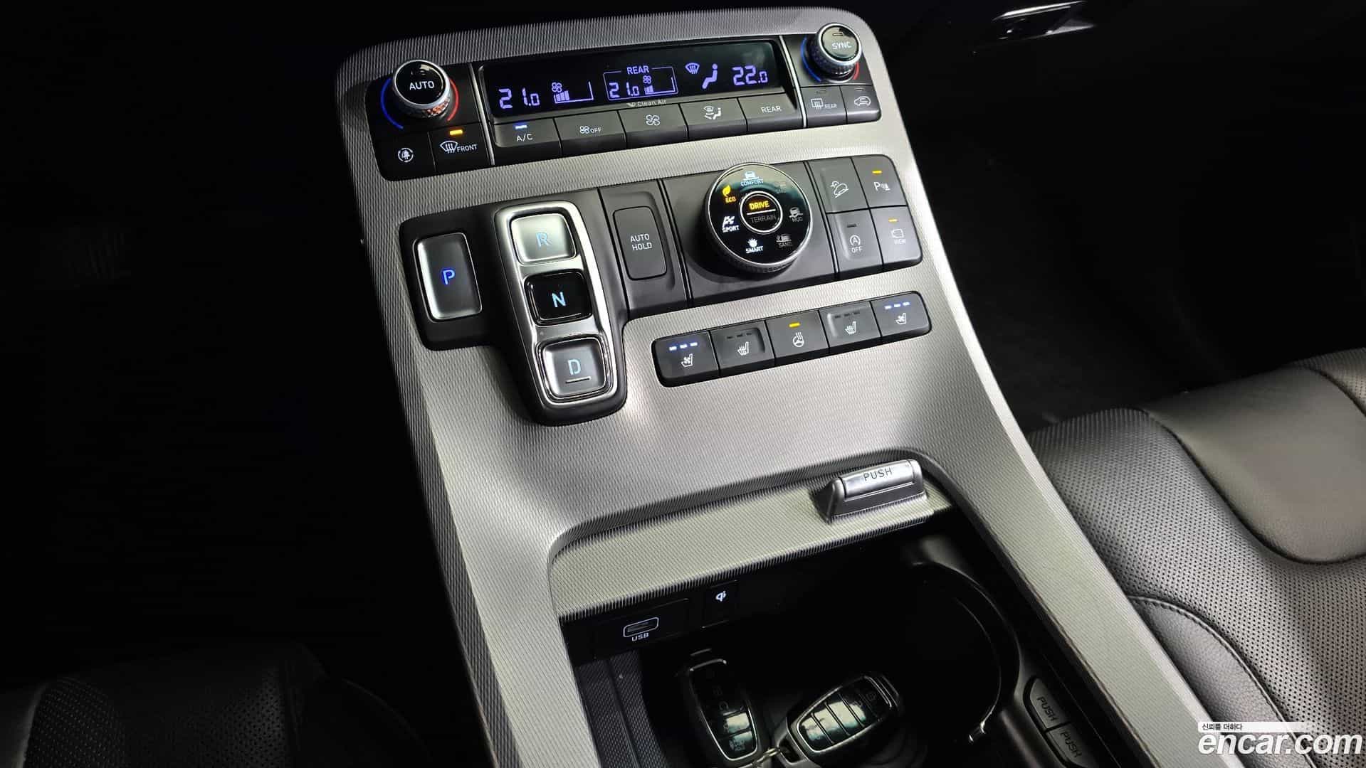 Palisade Hyundai 2022.1-INNER-009