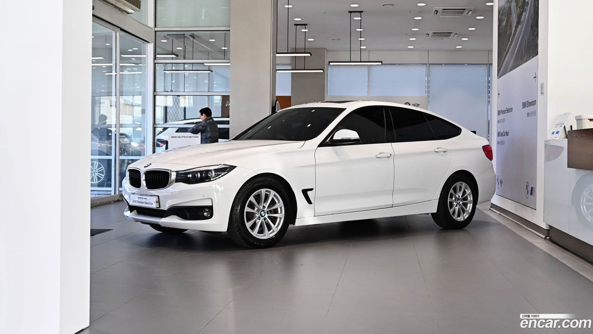 Main__Slider__Photo:Gran Turismo BMW 2017.11-0