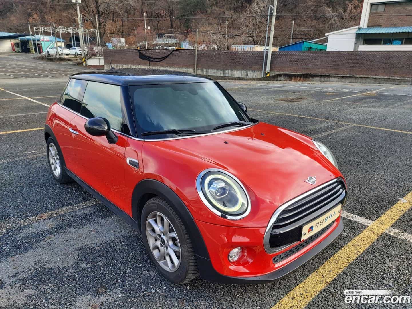 Cooper Mini 2019.9-OUTER-001