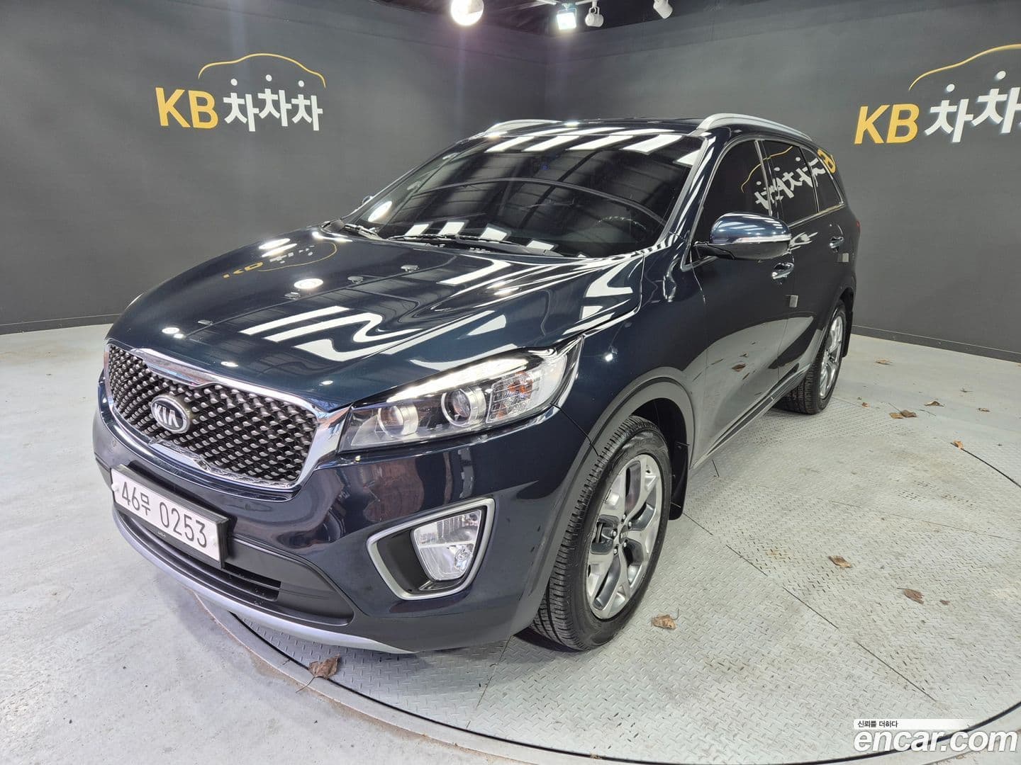 Main__Slider__Photo:Sorento Kia 2016.11-0