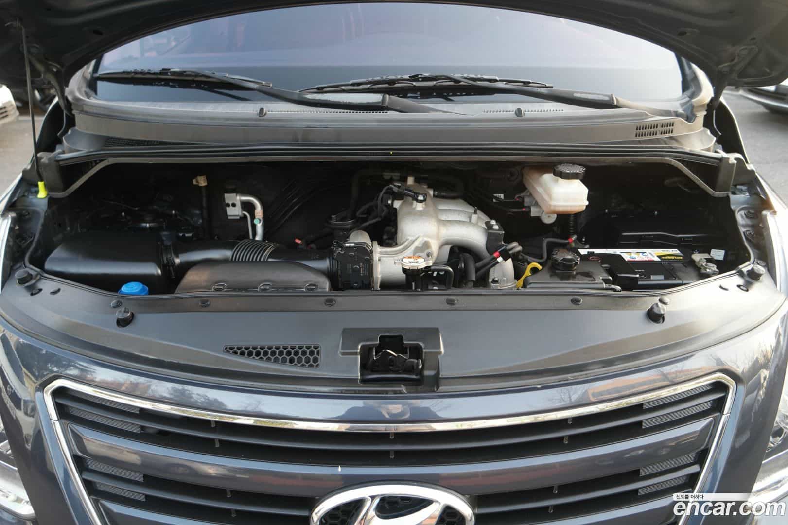 Starex Hyundai 2017.6-INNER-006