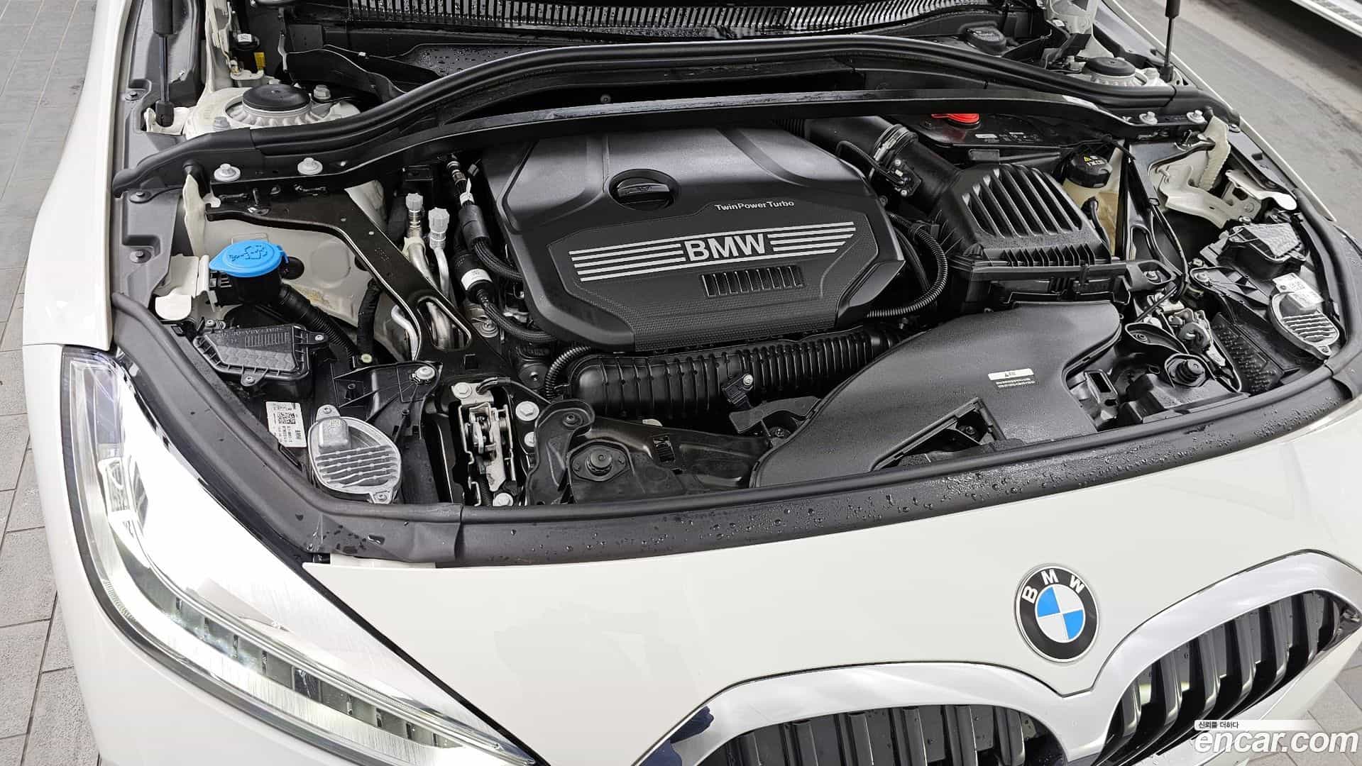 1-Series BMW 2023.9-INNER-006