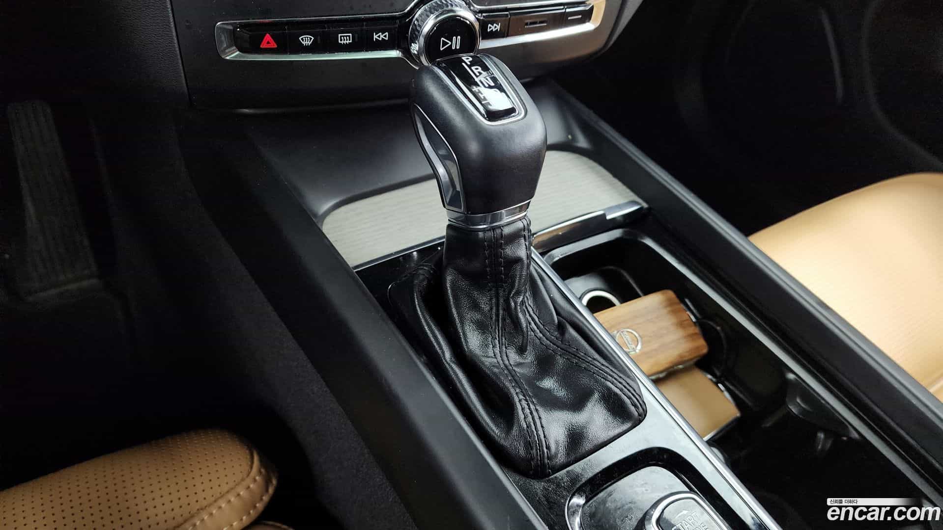 XC60 Volvo 2020.5-INNER-009