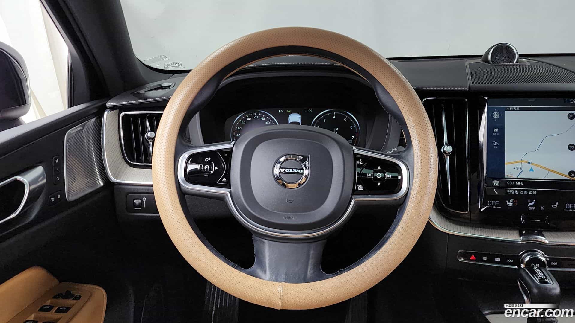 XC60 Volvo 2020.5-OPTION-017