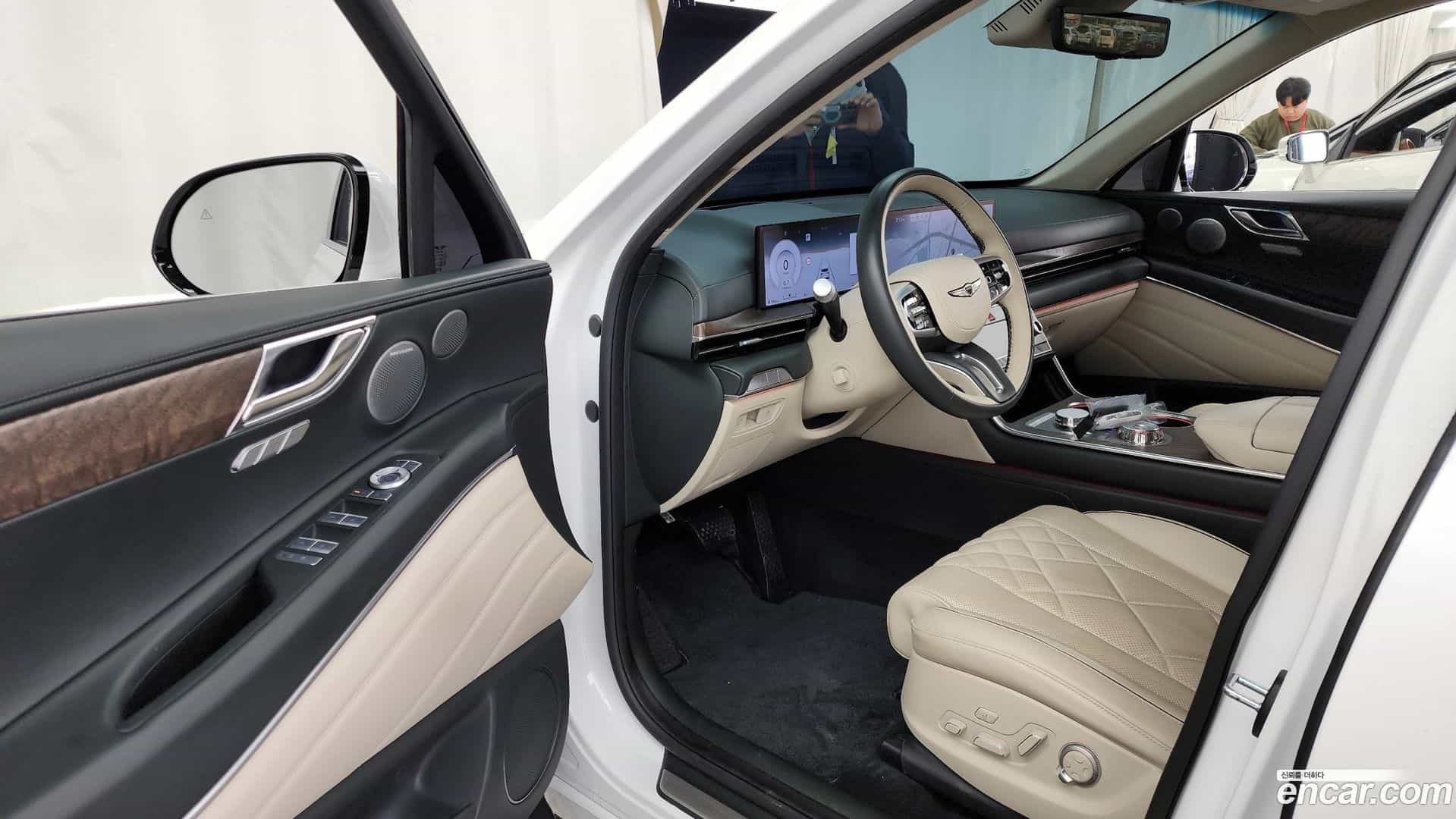 GV80 Genesis 2024.0-INNER-010