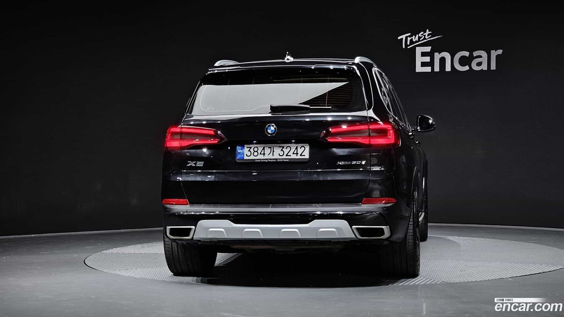 X5 BMW 2022.0-OUTER-004