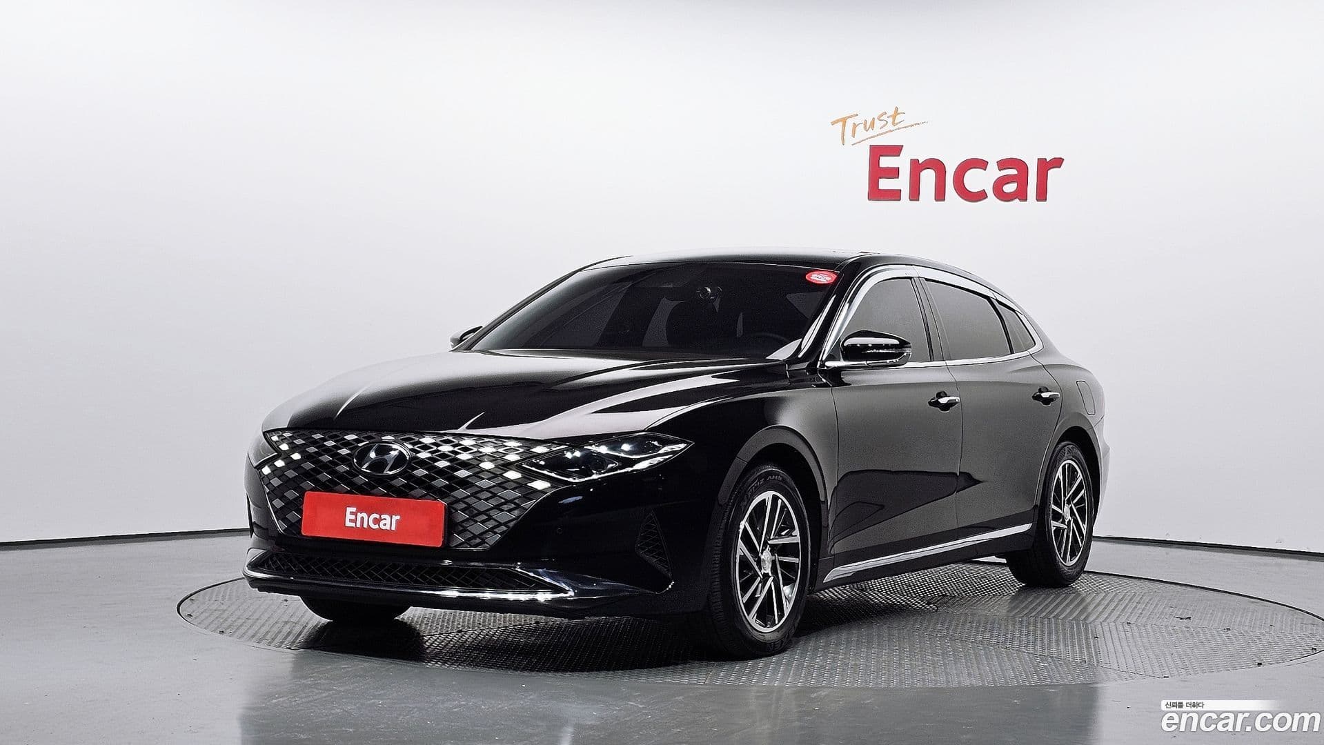 Main__Slider__Photo:Grandeur Hyundai 2021.5-0