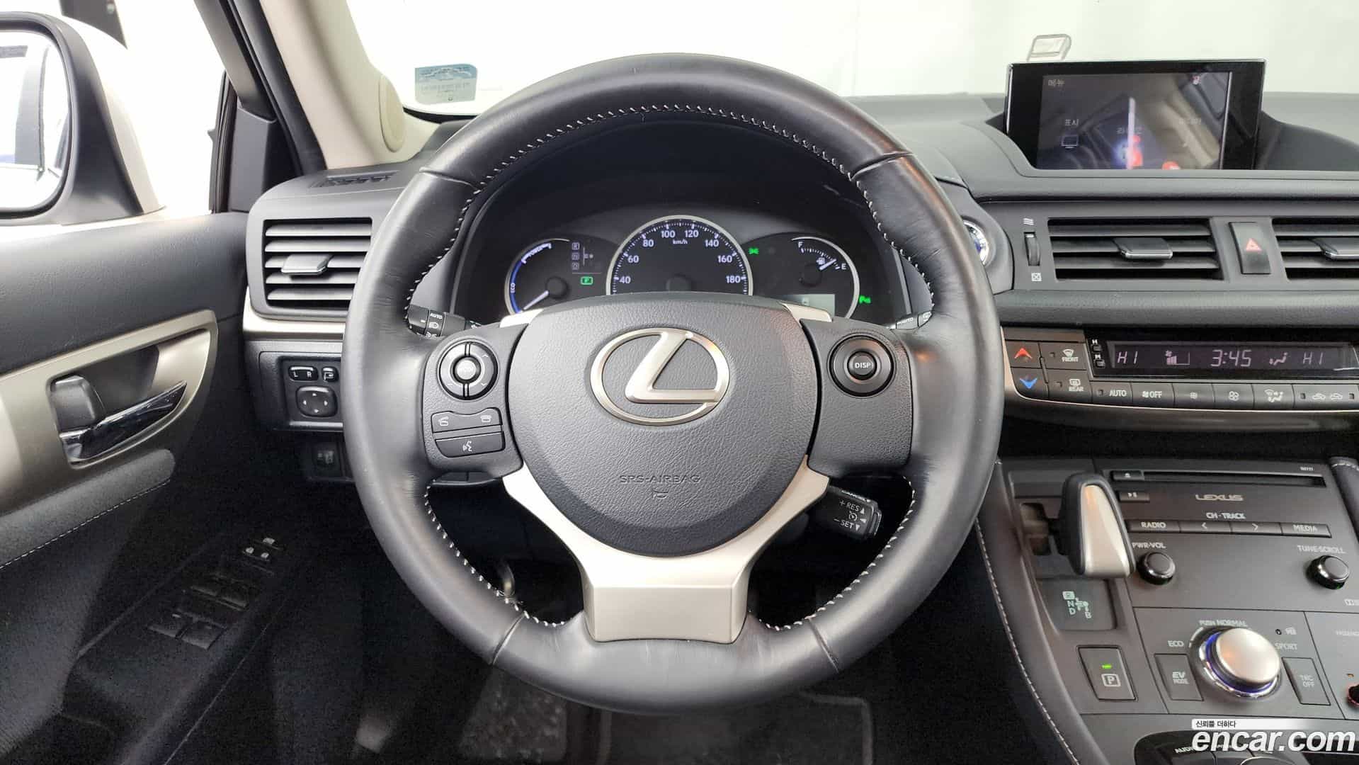 CT200h Lexus 2017.8-OPTION-016