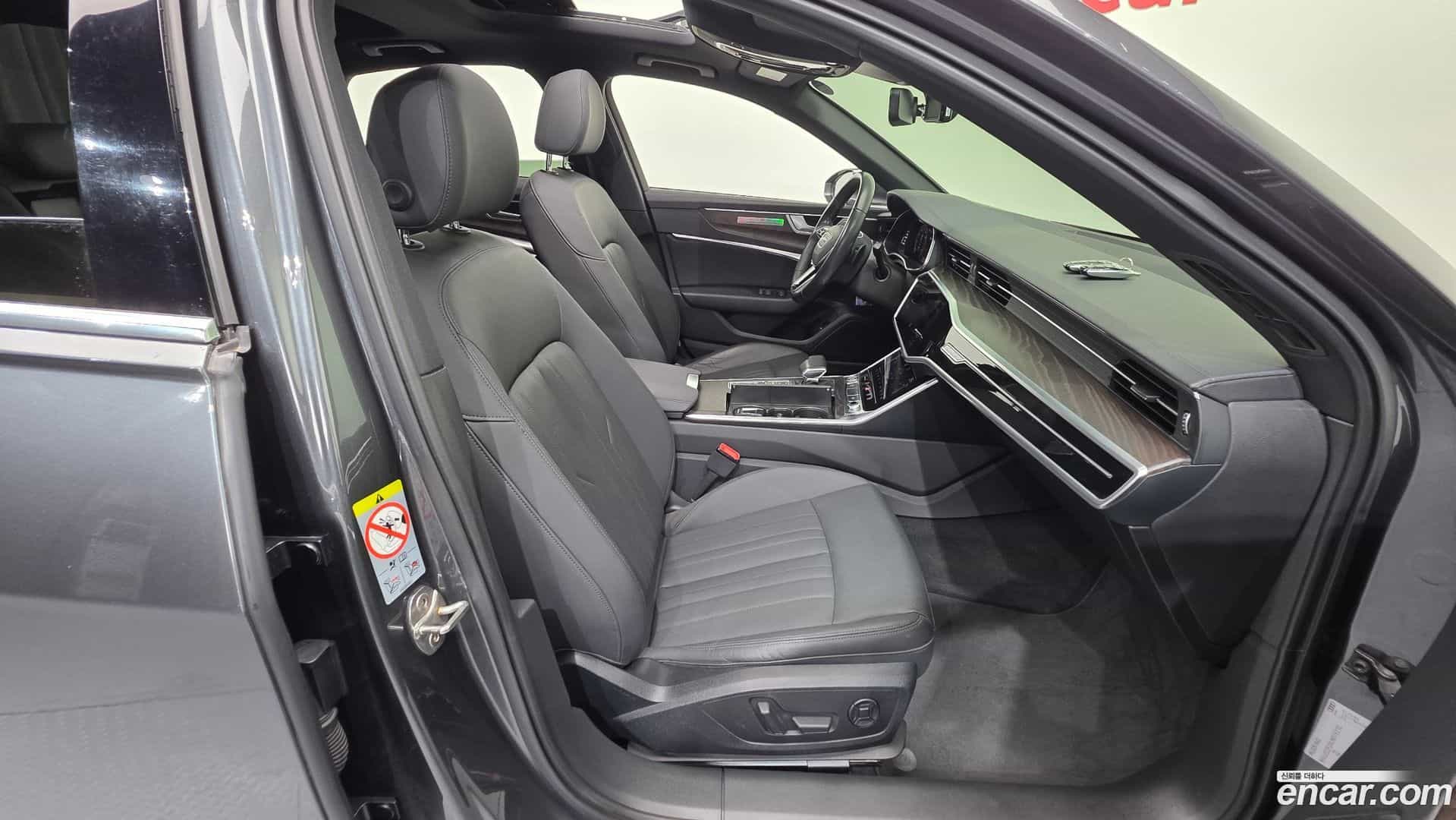 A6 Audi 2019.11-INNER-010