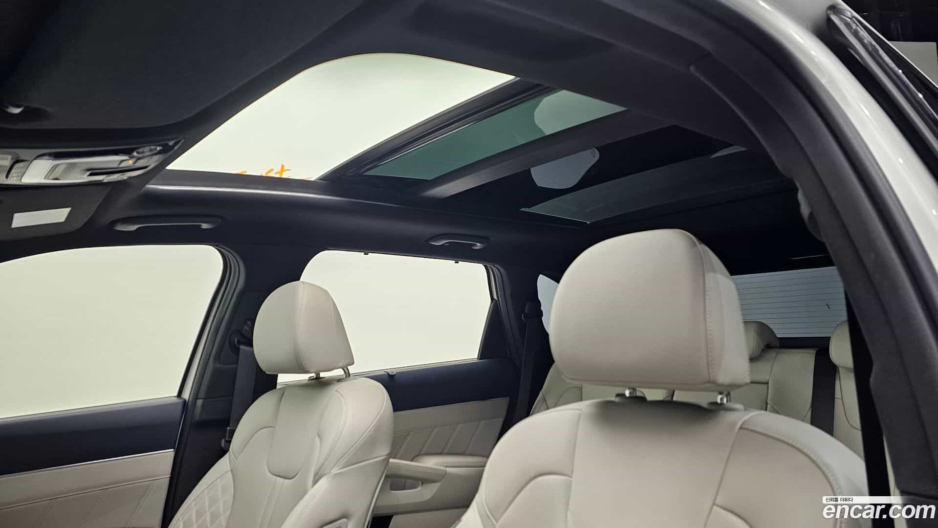 Sorento Kia 2021.2-OPTION-023