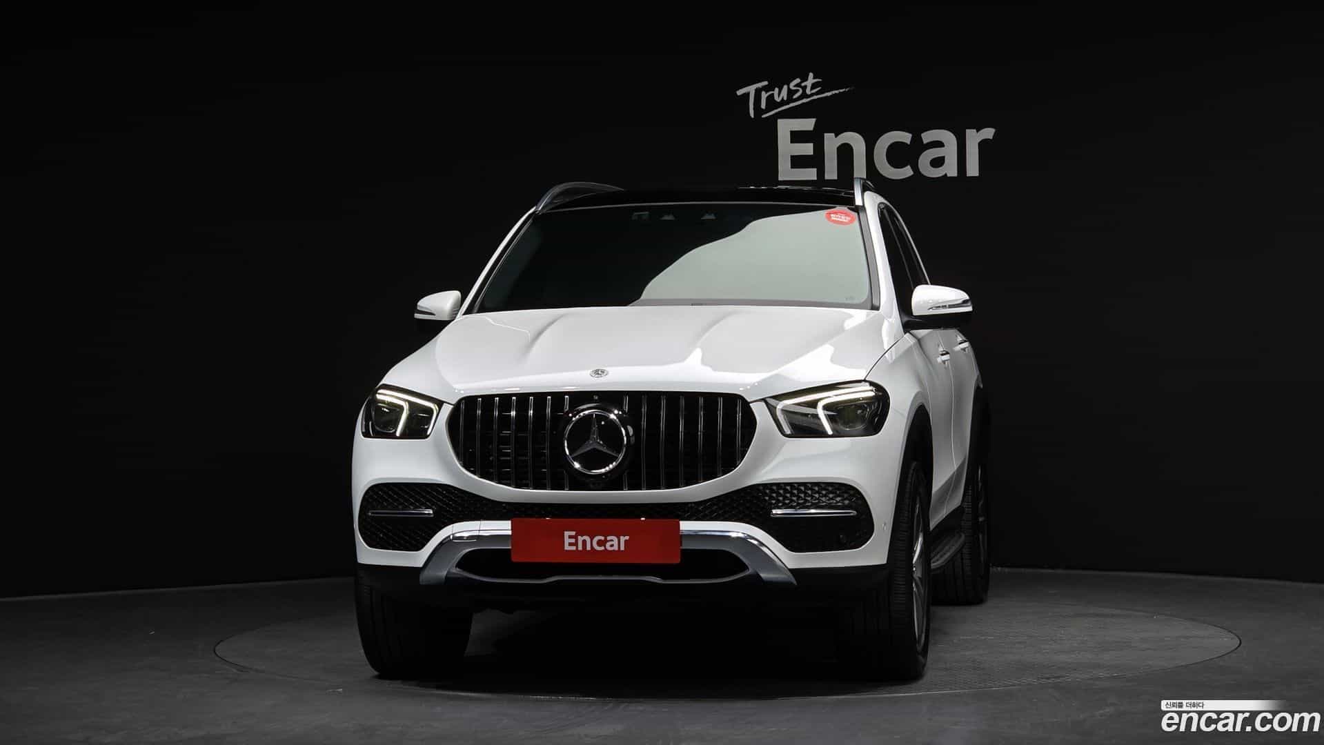 GLE-Class Mercedes-Benz 2023.5-OUTER-003
