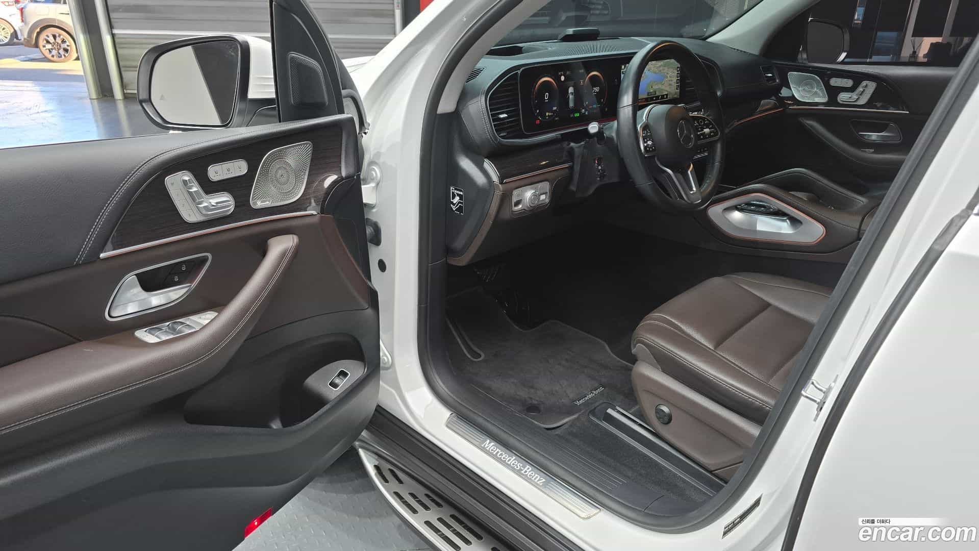 GLE-Class Mercedes-Benz 2023.5-OPTION-015