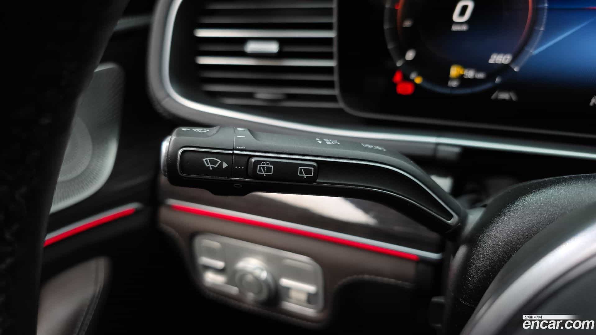 GLE-Class Mercedes-Benz 2023.5-OPTION-021