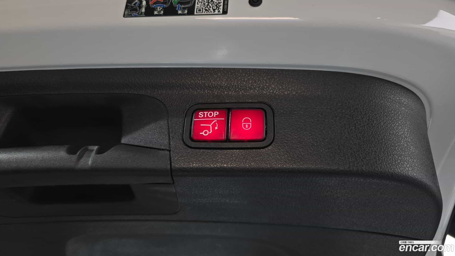 GLE-Class Mercedes-Benz 2023.5-OPTION-024