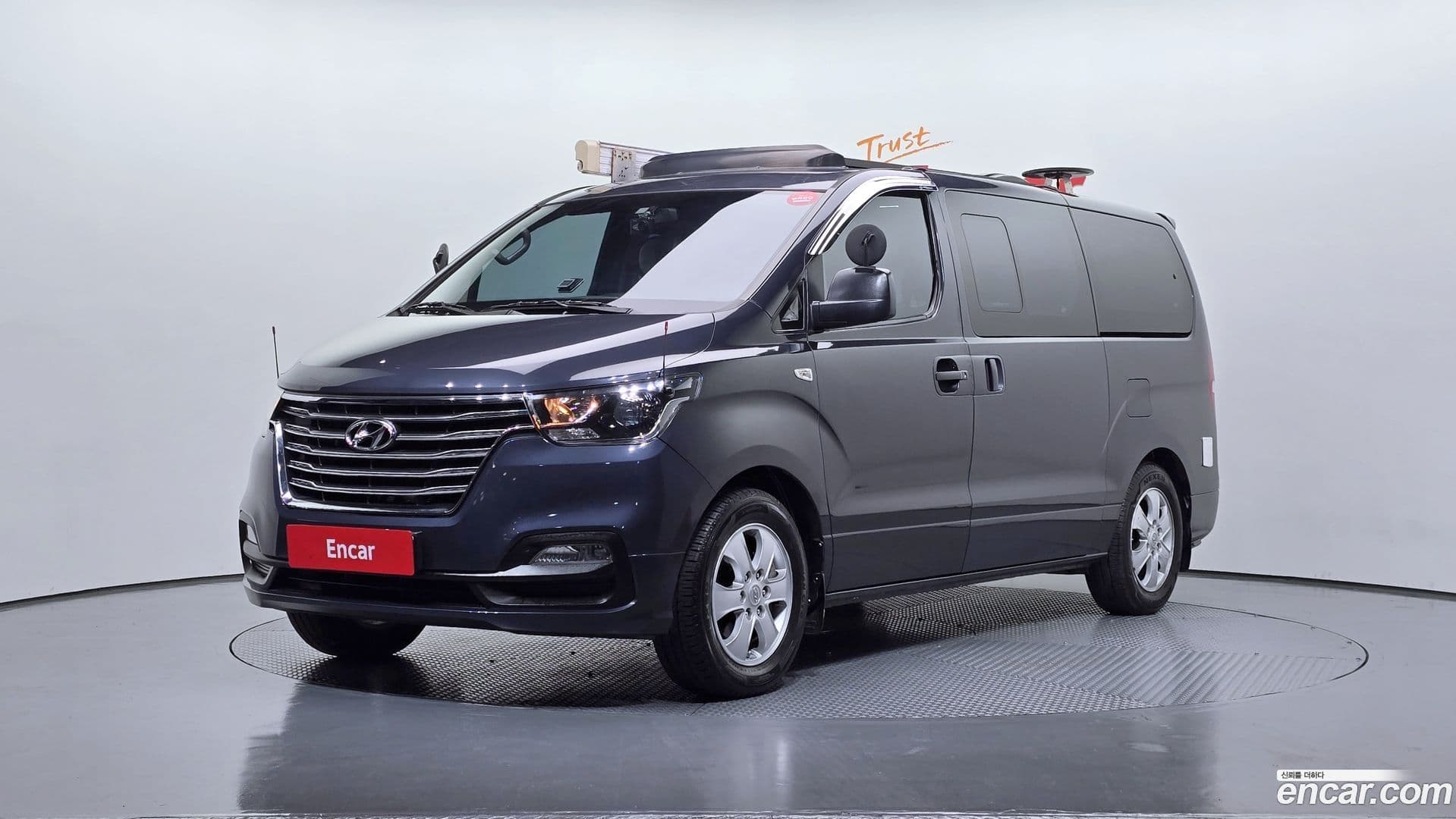 Main__Slider__Photo:Starex Hyundai 2019.1-0