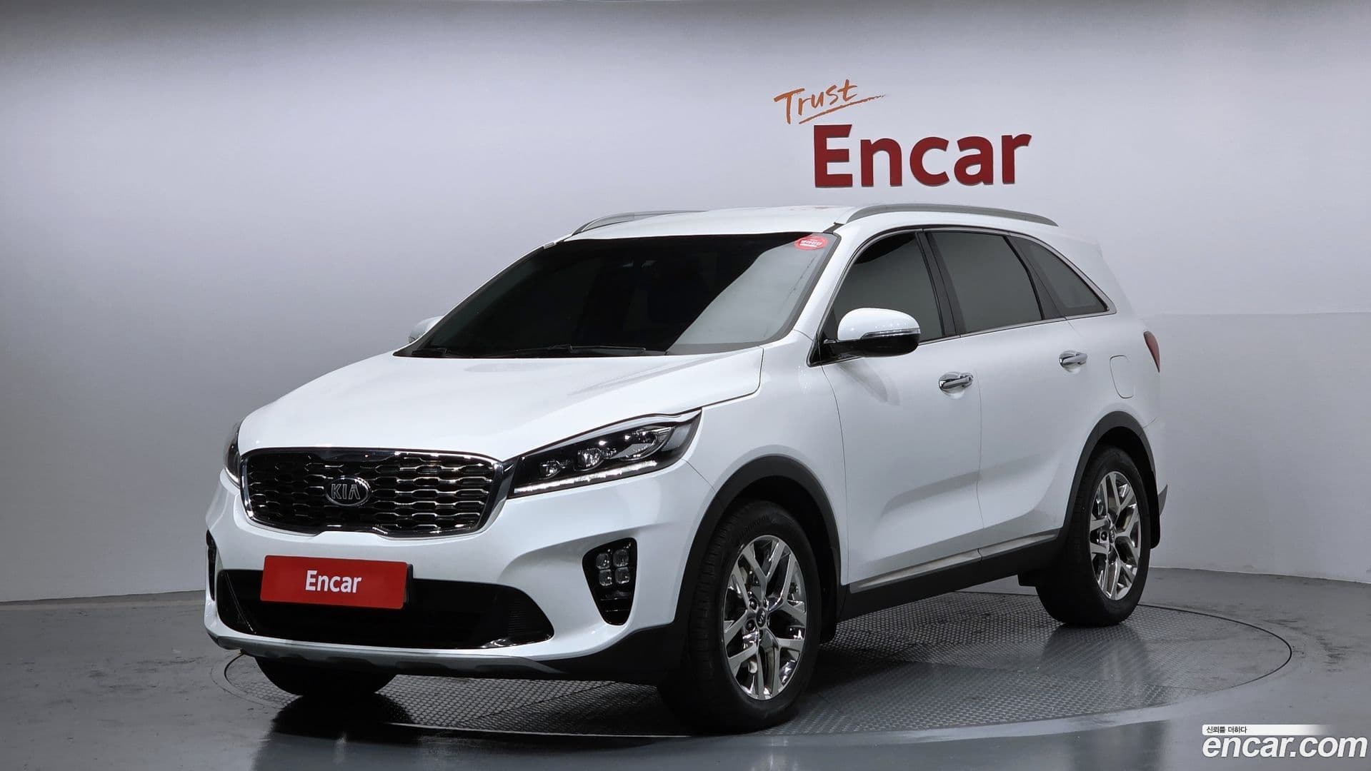Main__Slider__Photo:Sorento Kia 2019.9-0