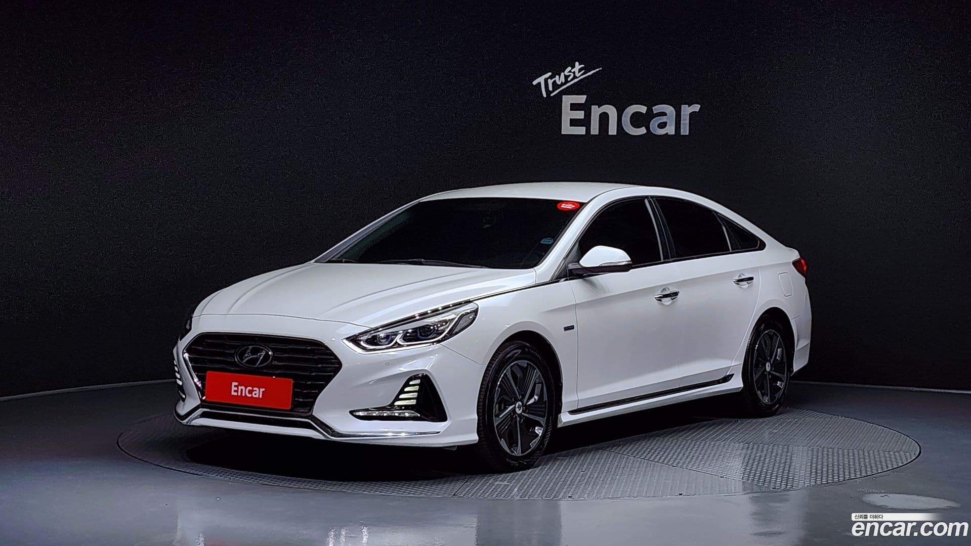 Main__Slider__Photo:Sonata Hyundai 2017.5-0