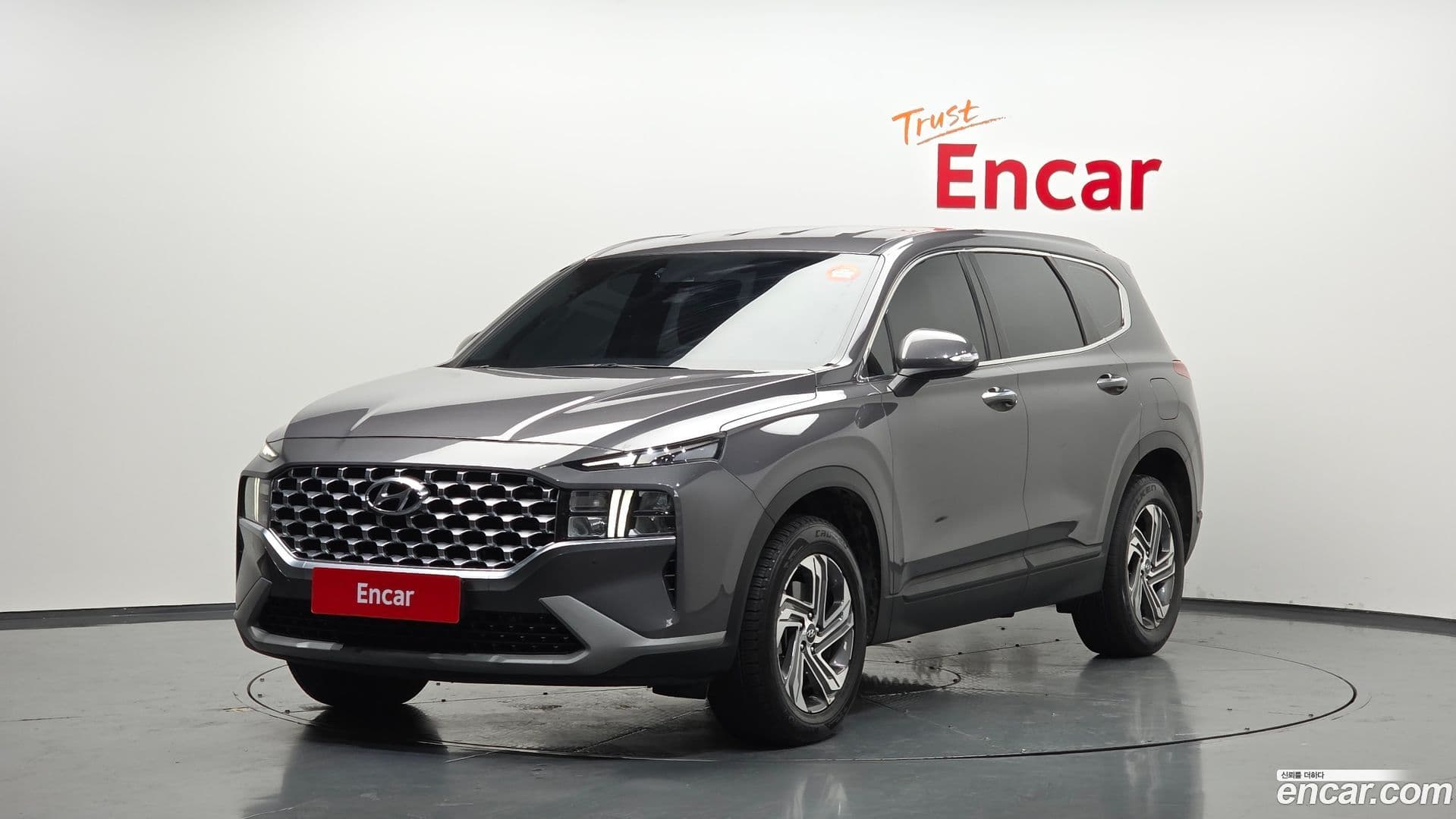 Main__Slider__Photo:Santafe Hyundai 2020.9-0