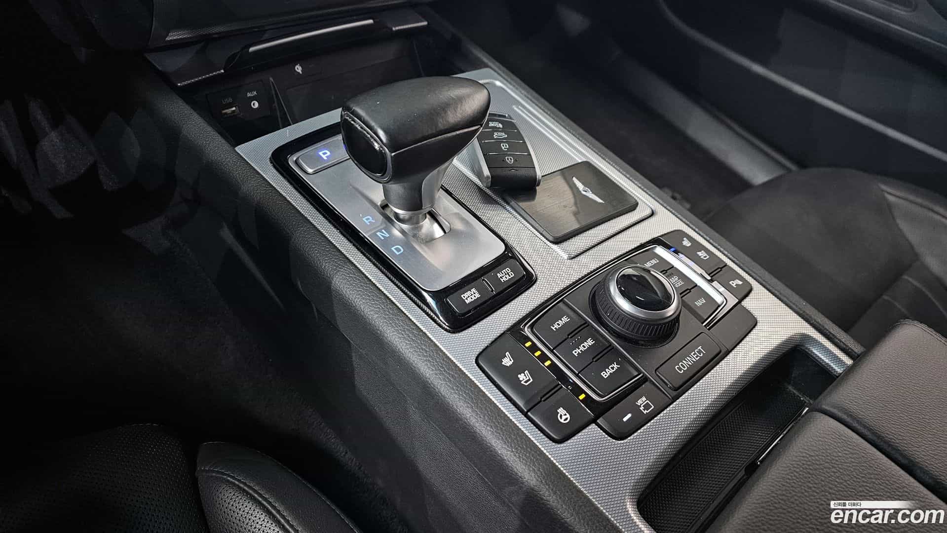 G80 Genesis 2018.0-INNER-009