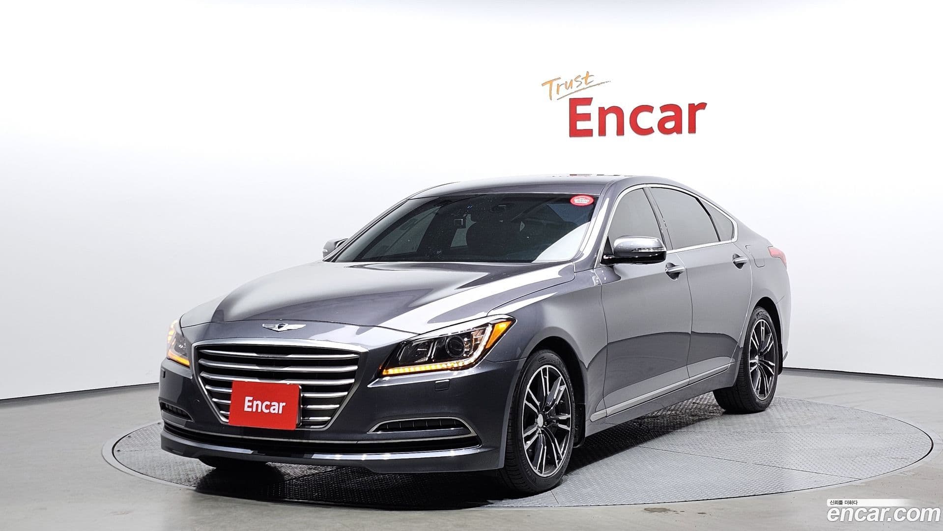 Main__Slider__Photo:Genesis Hyundai 2015.8-0