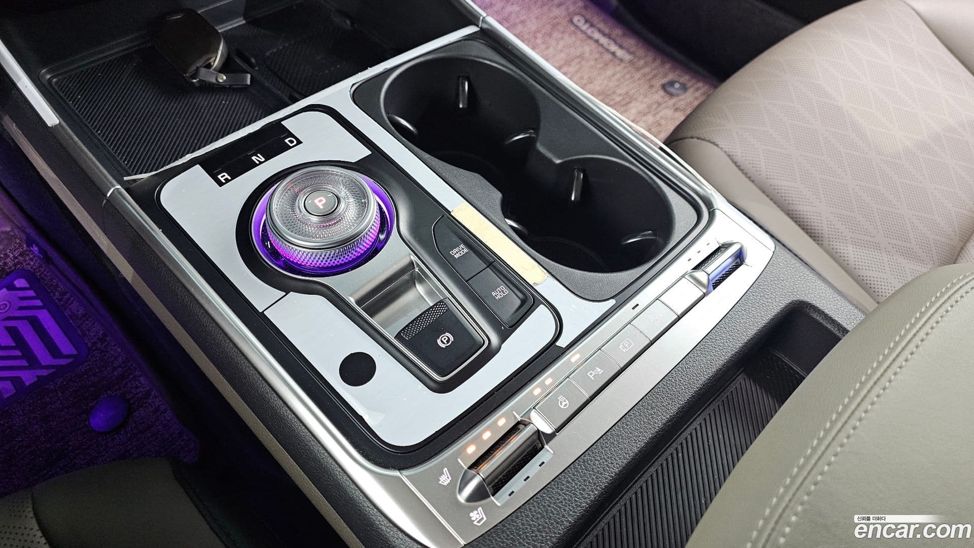 Main__Slider__Photo:Canival Kia 2024.2-8