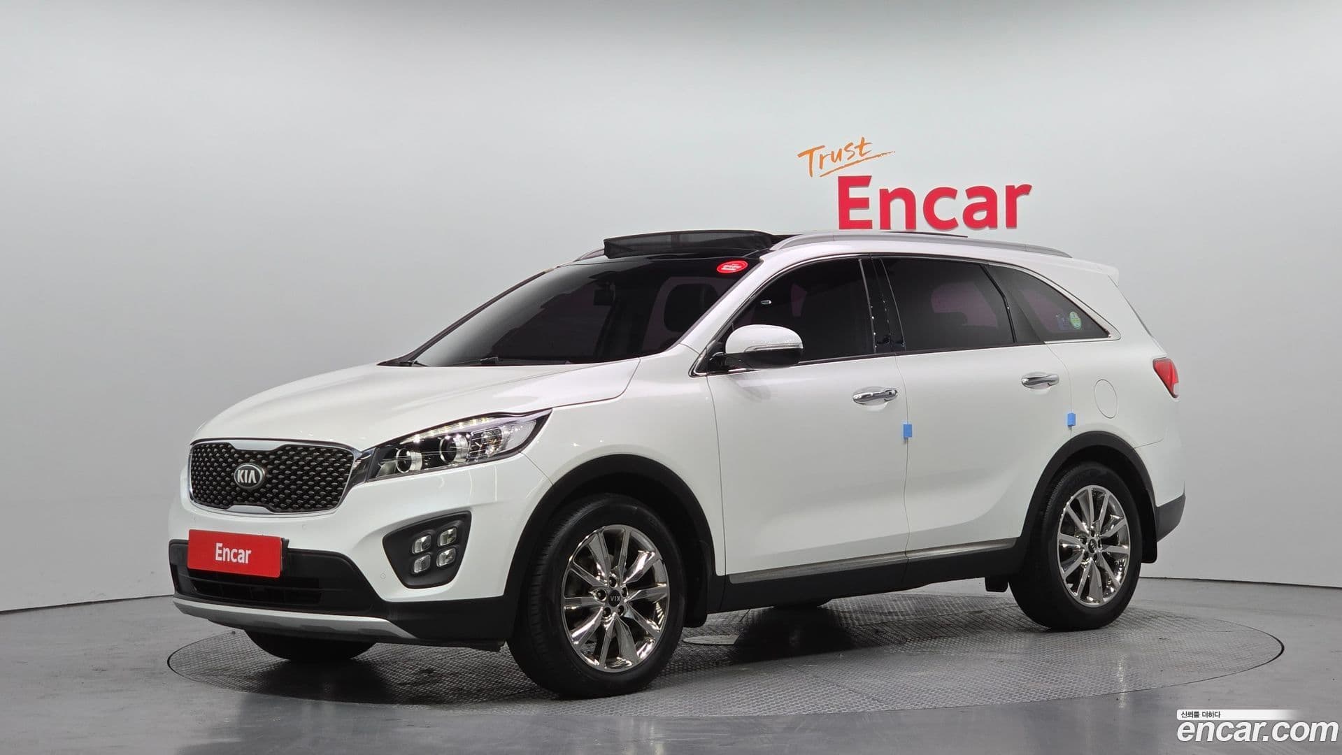Main__Slider__Photo:Sorento Kia 2016.1-0